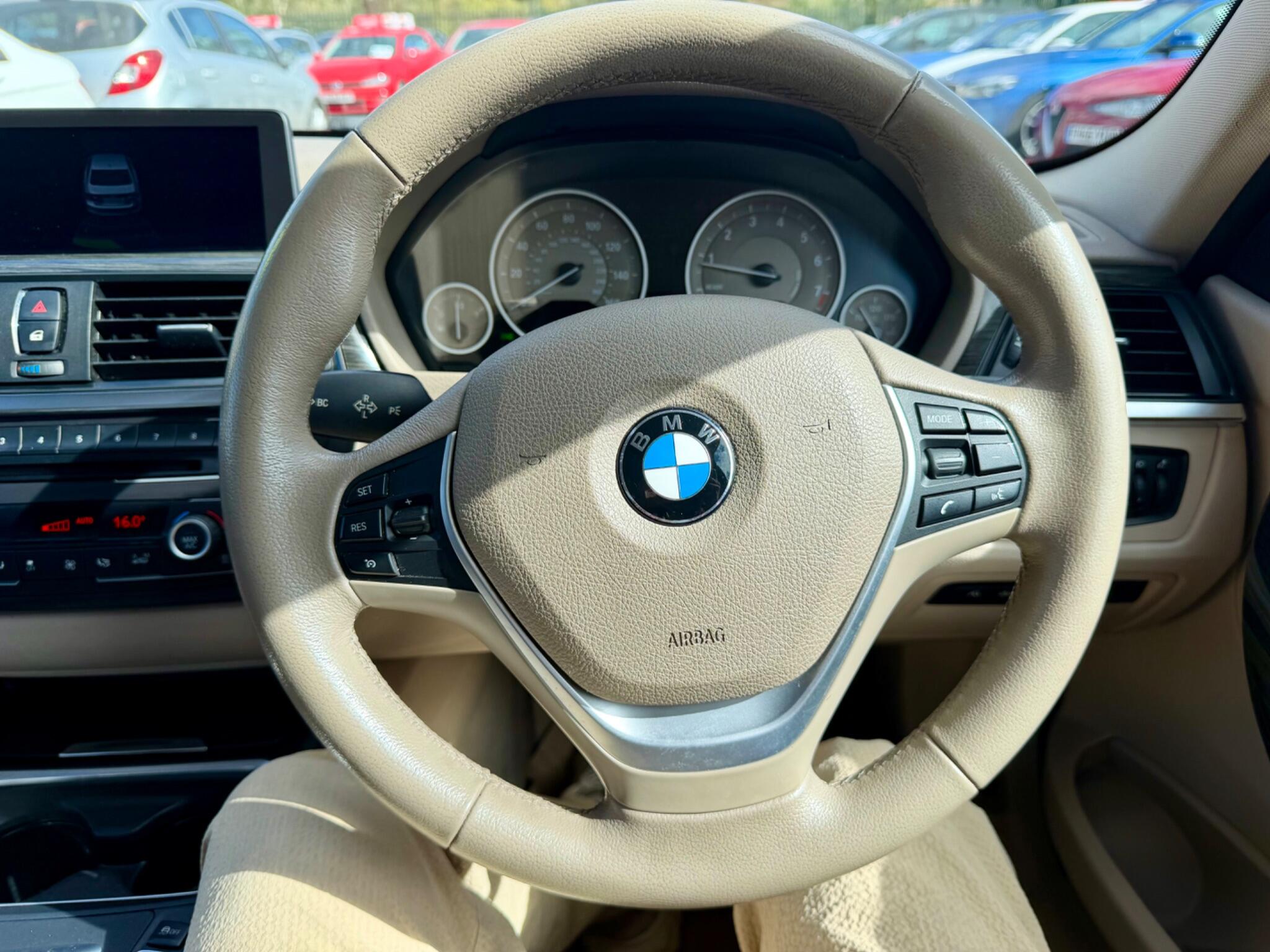 BMW 3 Series view 61