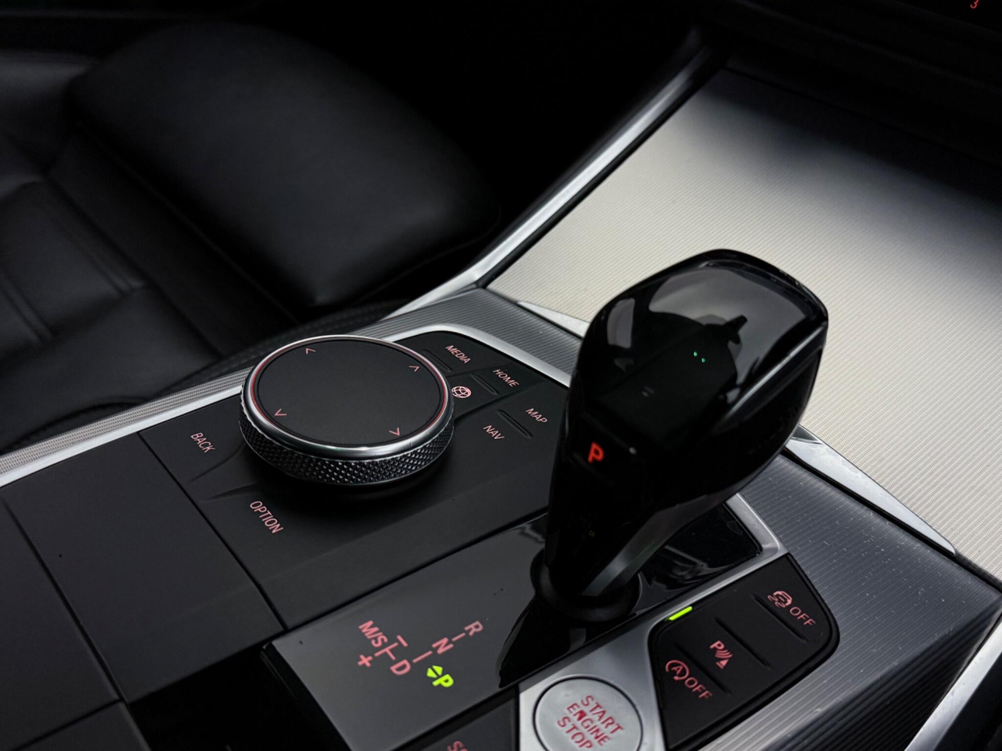 BMW 3 Series view 39