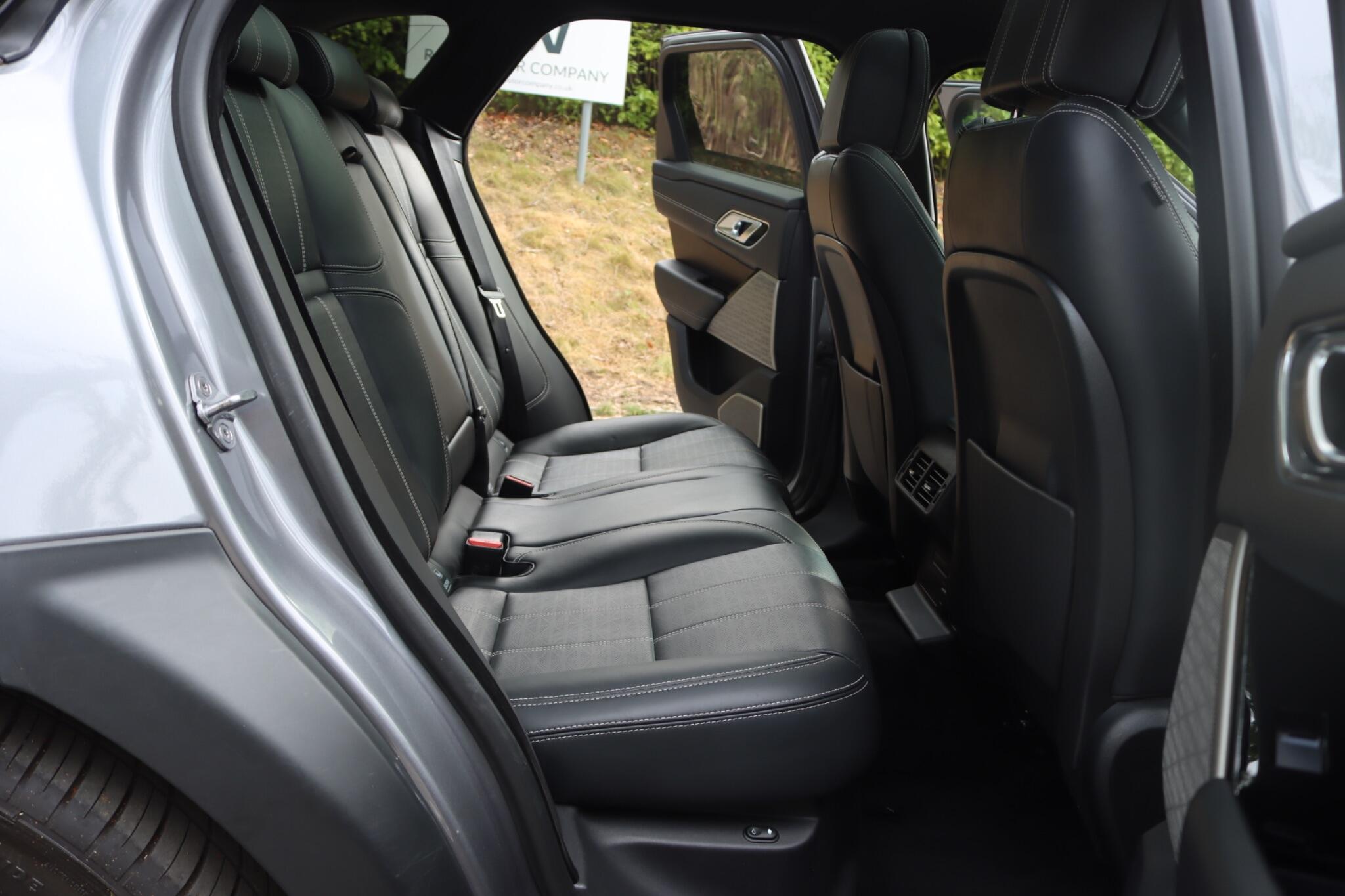 Land Rover Range Rover Velar view 28