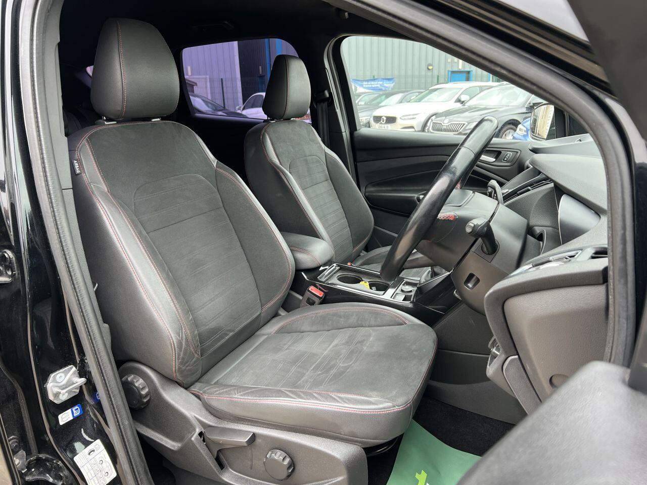 Ford Kuga view 16