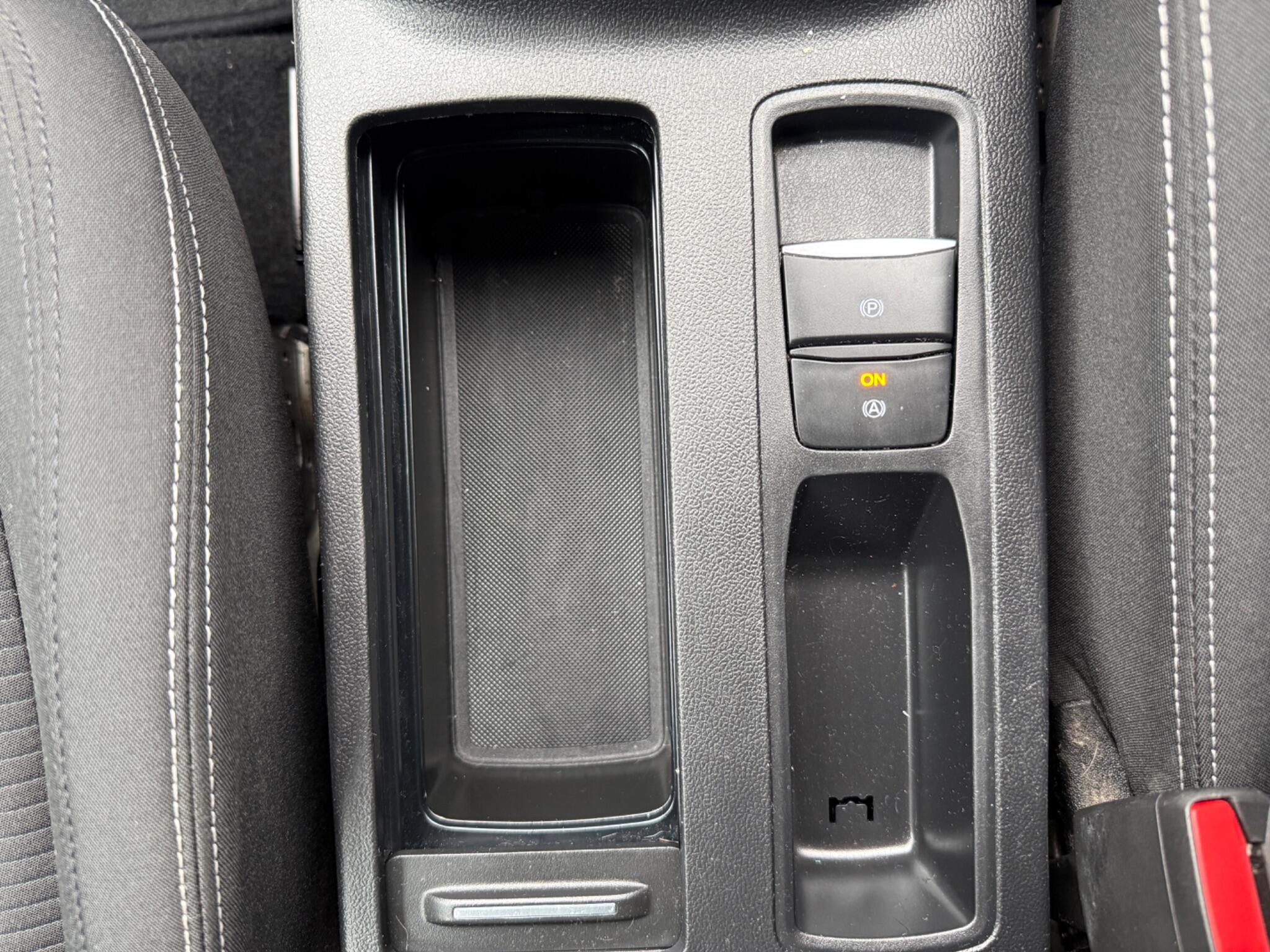 2019 Ford Focus image 48