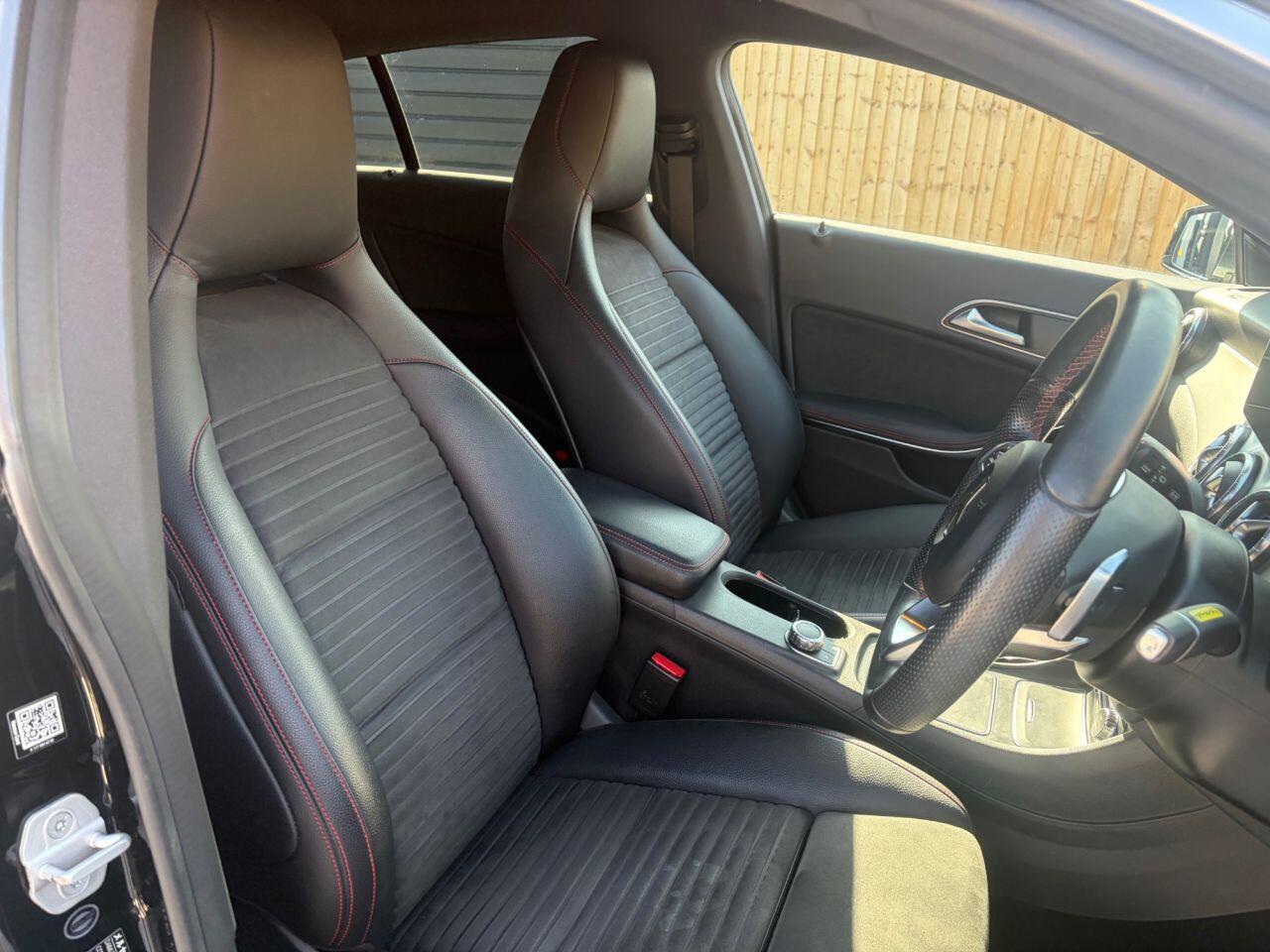 Mercedes-Benz Cla view 16