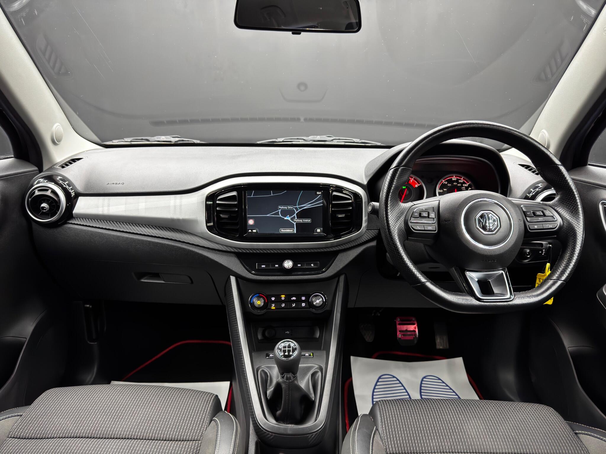 MG MG3 view 10