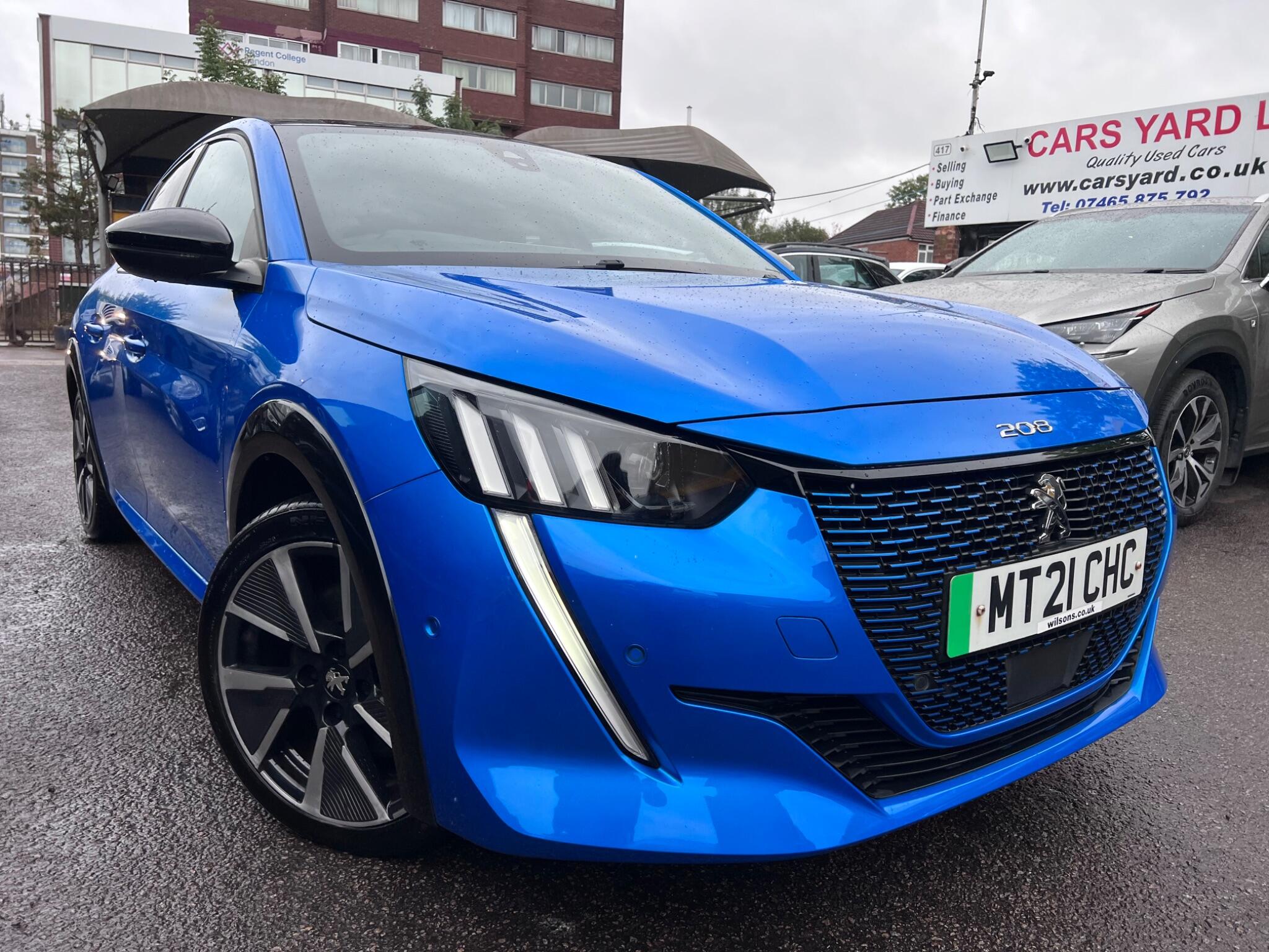 Peugeot E-208 main image