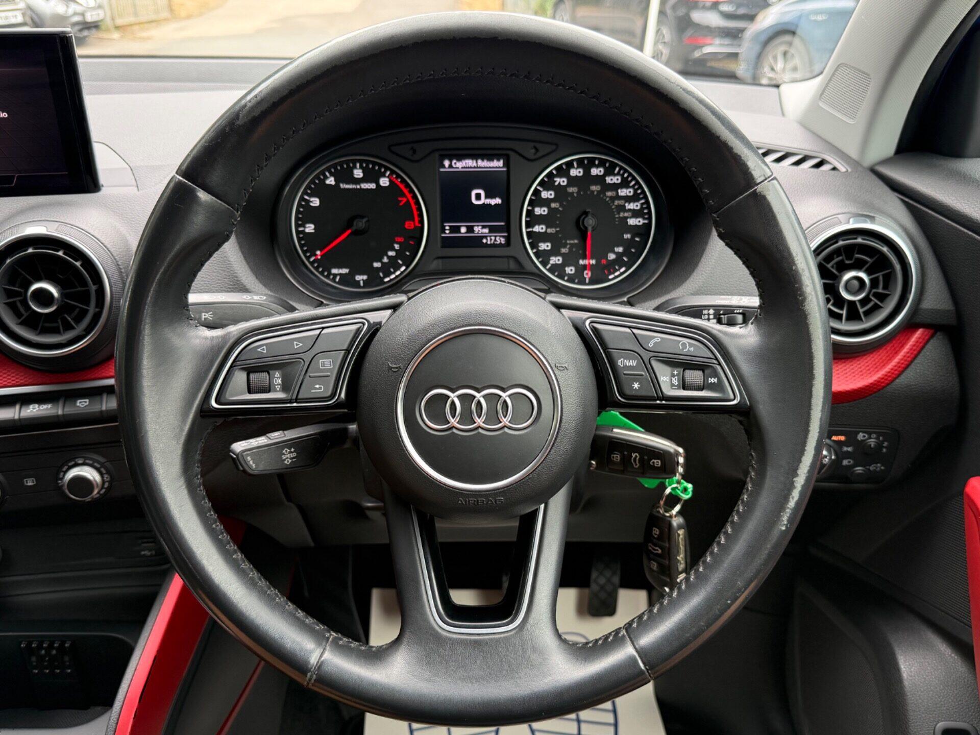 Audi Q2 view 7