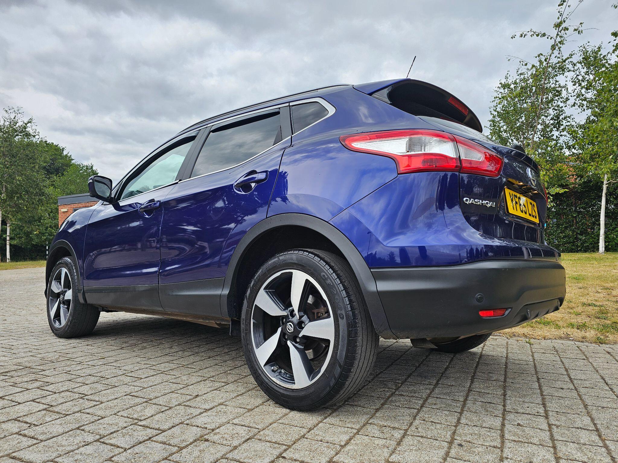 Nissan Qashqai view 2