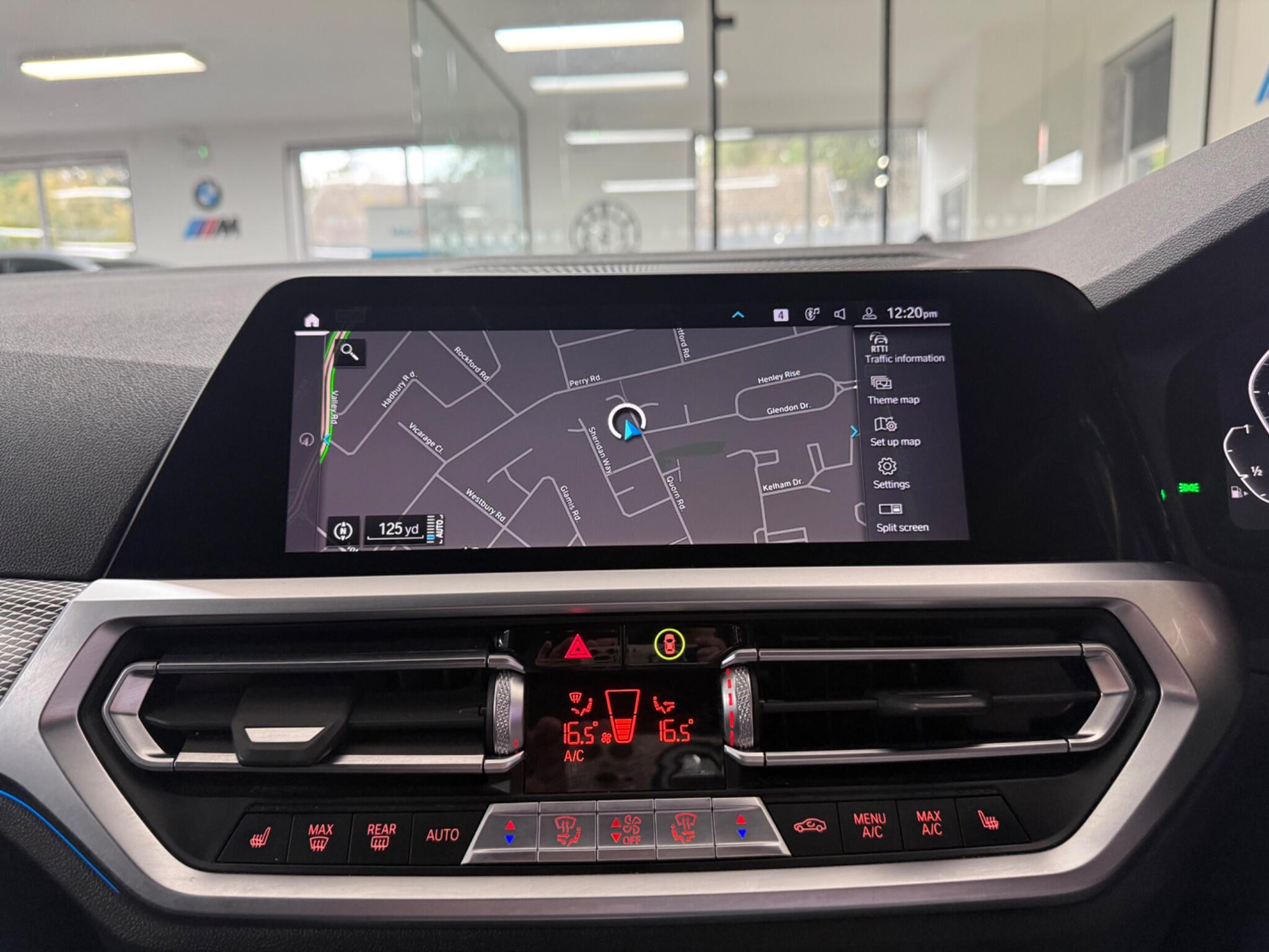 BMW 3 Series view 10