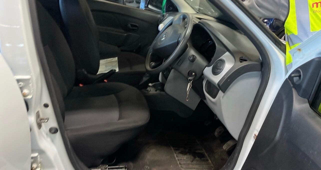 Dacia Sandero view 4