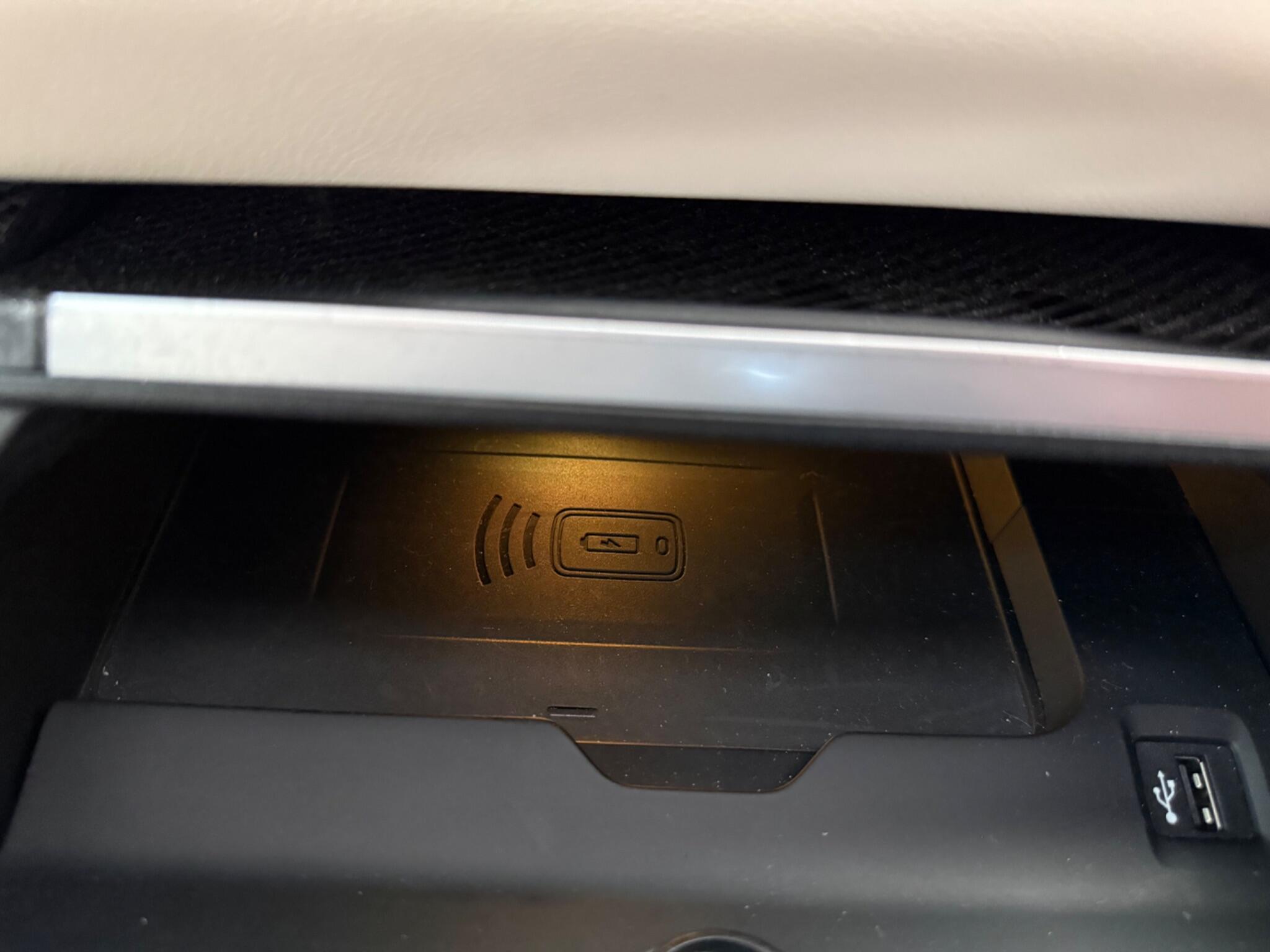 BMW X7 view 33