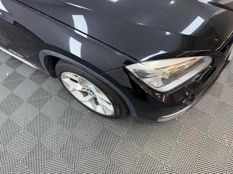 2013 BMW X1 image 14