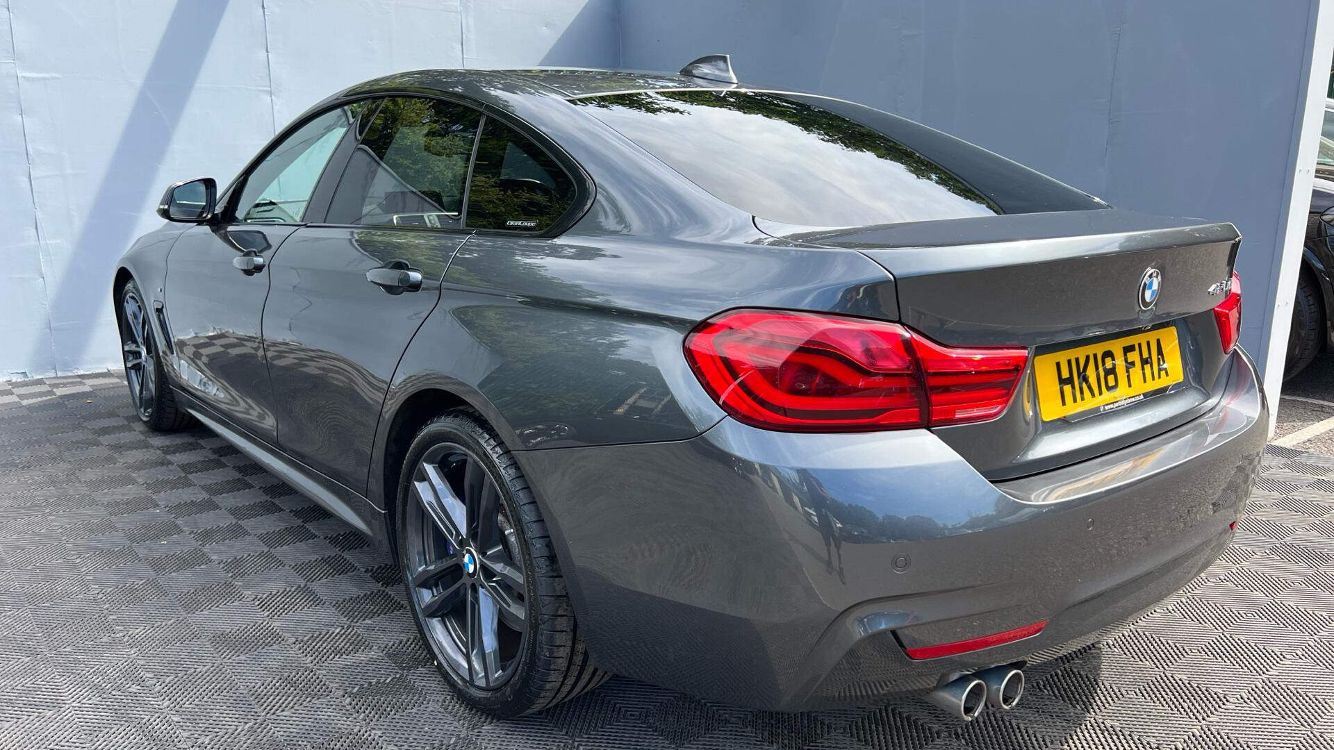 BMW 4 Series view 29