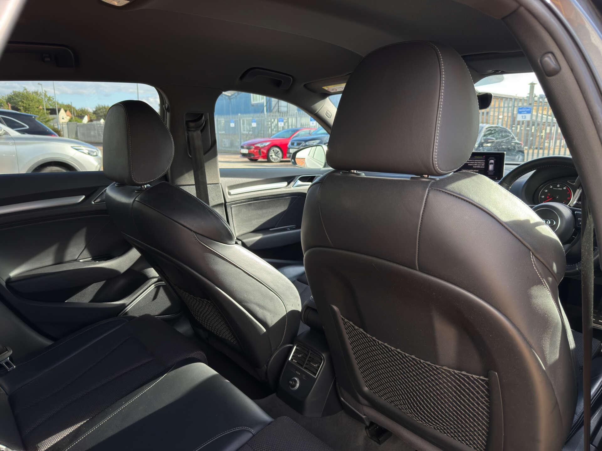 Audi A3 view 25