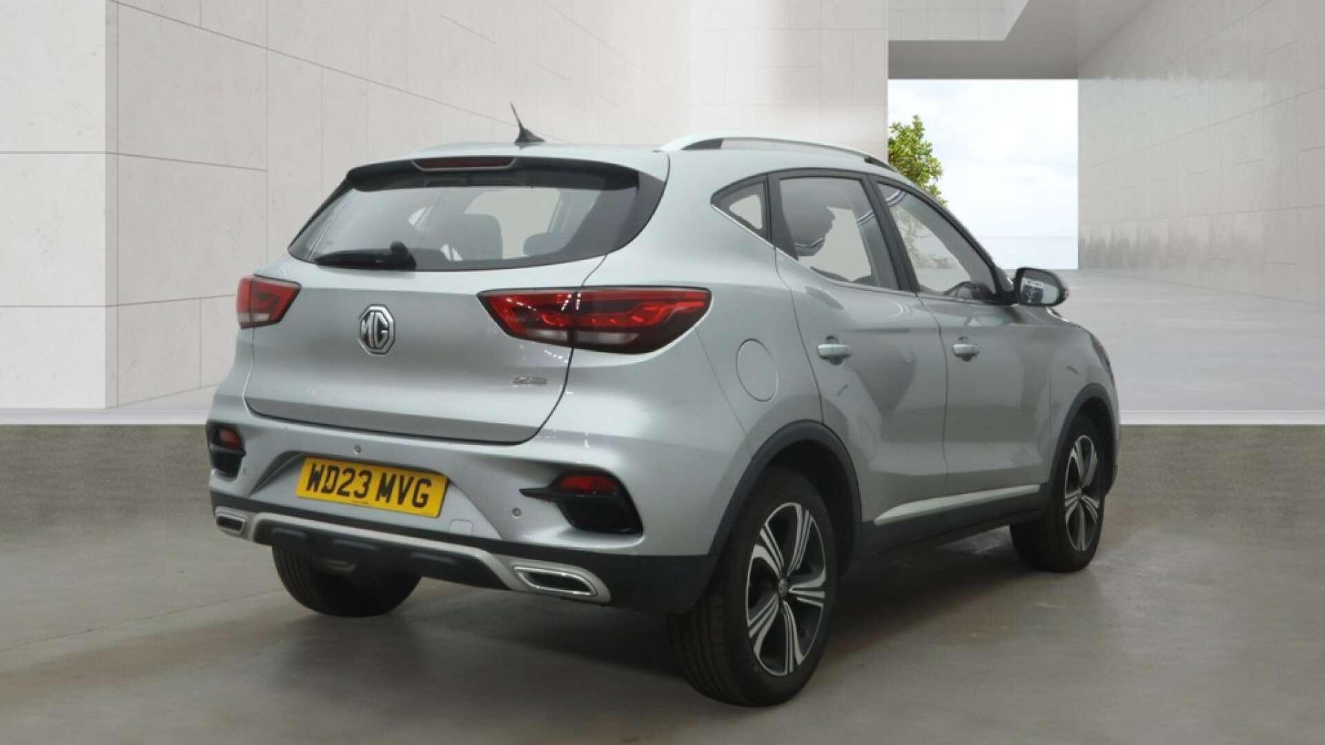 MG ZS view 5