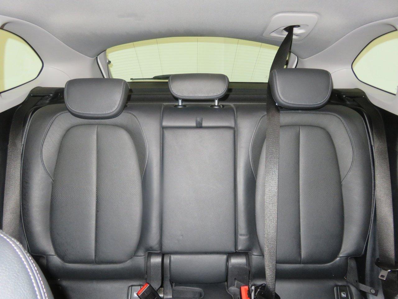 BMW X1 view 52