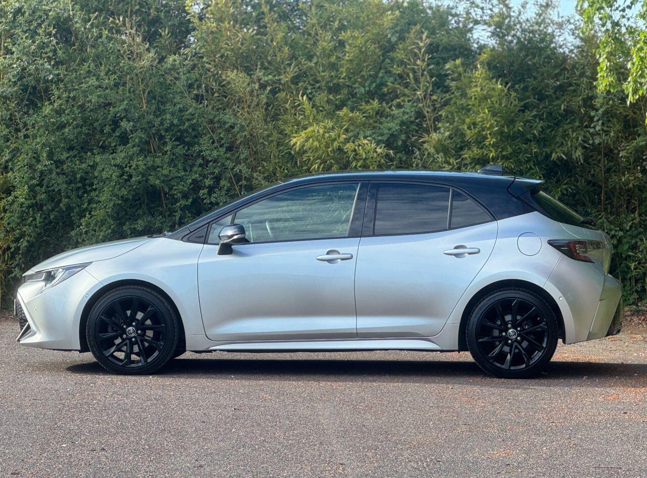 Toyota Corolla view 4
