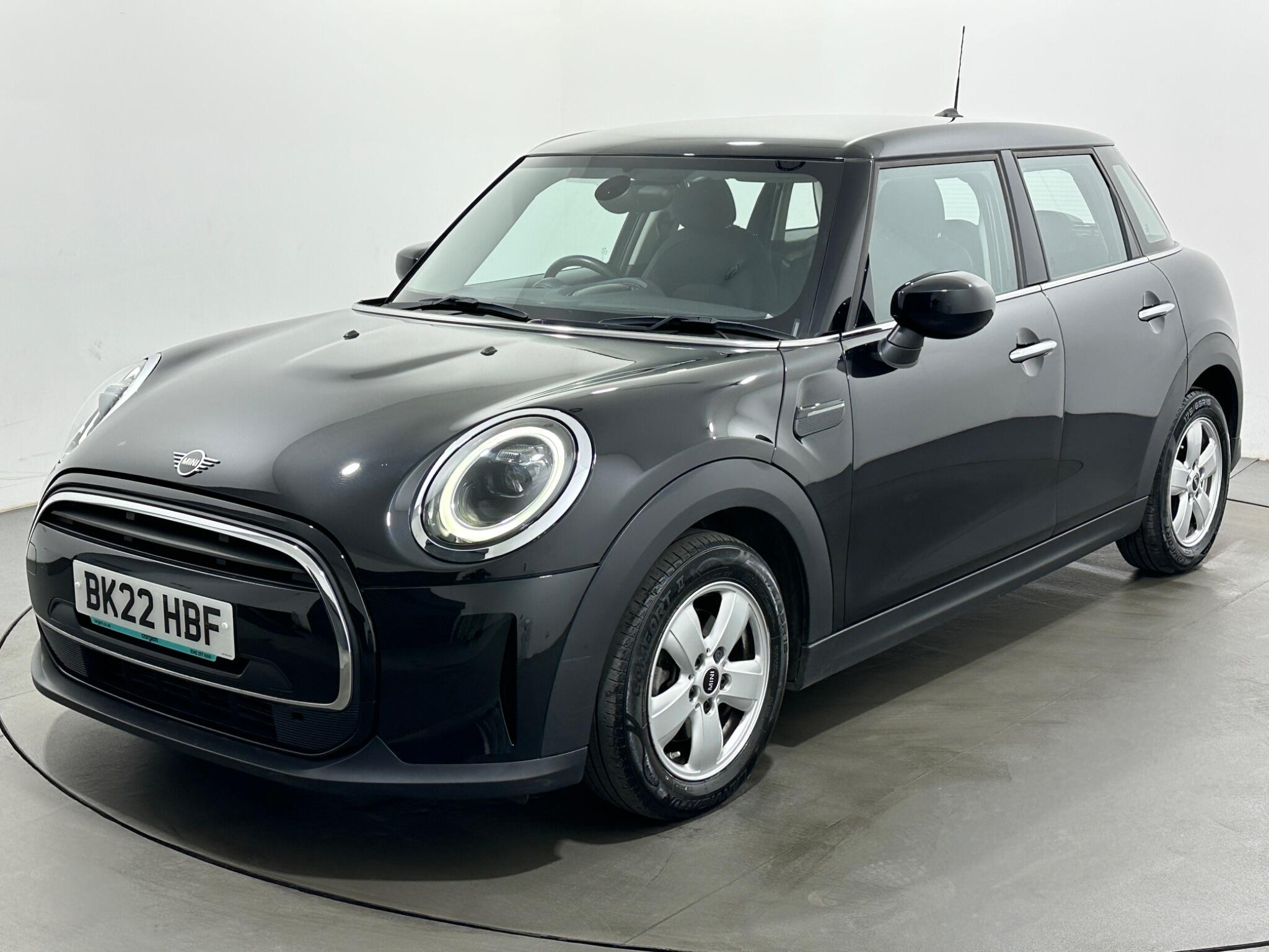 Mini Cooper view 51