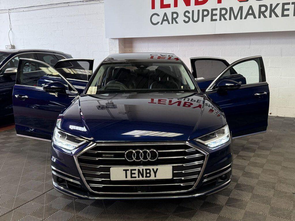 Audi A8 view 12