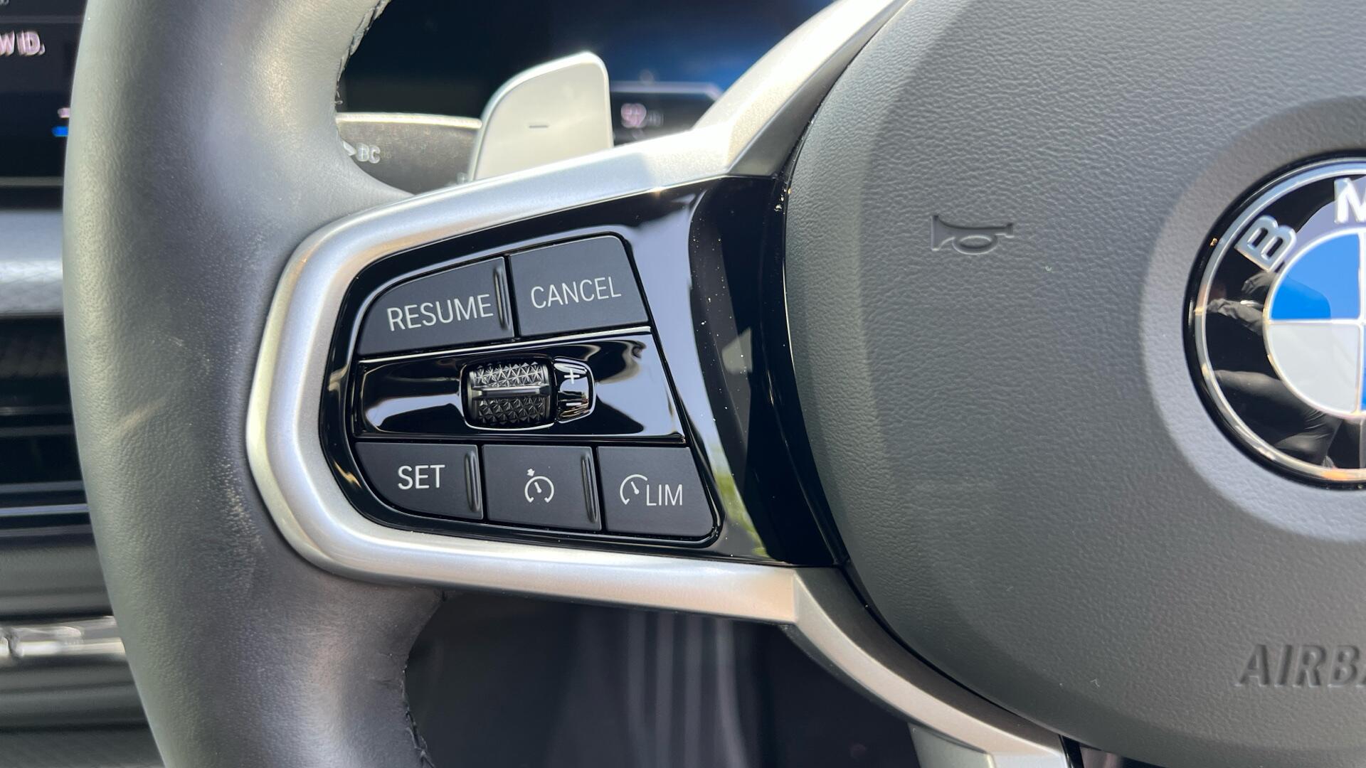 BMW 4 Series view 17
