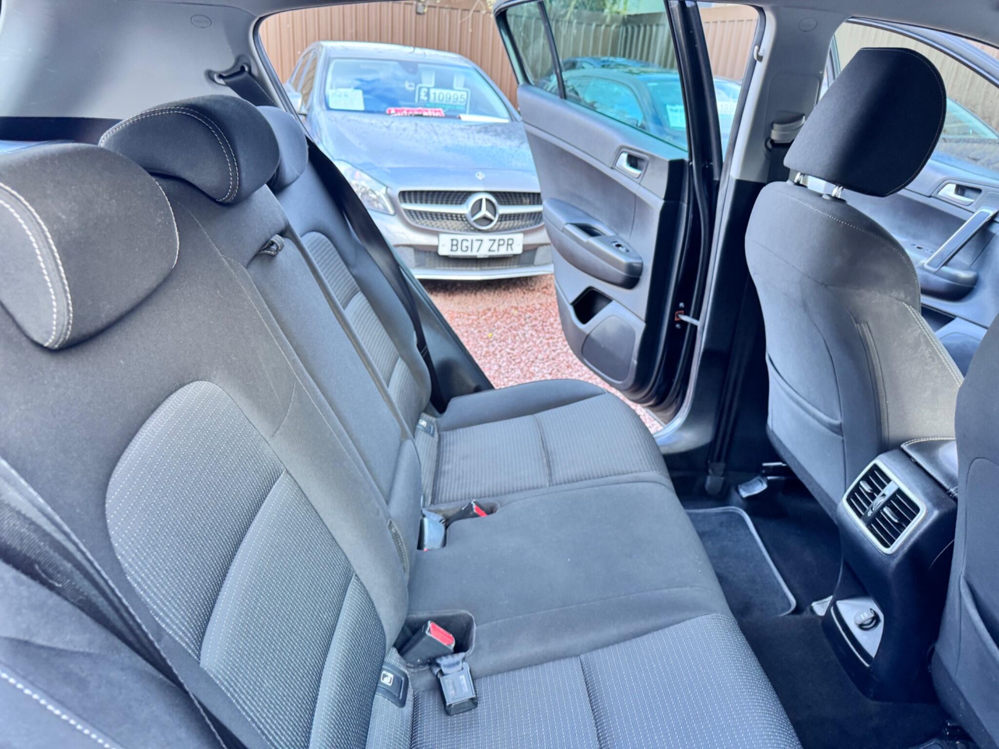 Kia Sportage view 18