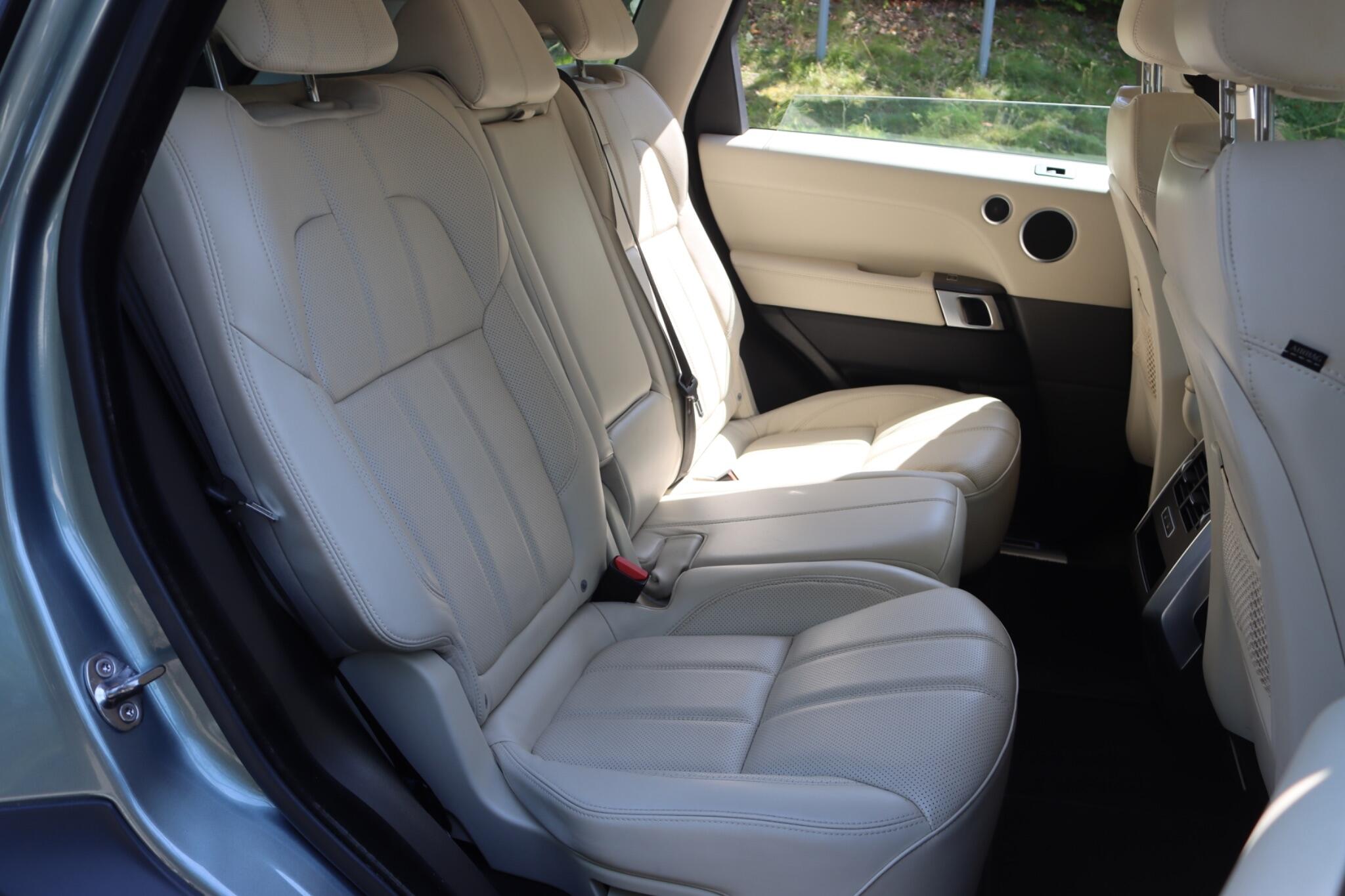 Land Rover Range Rover Sport view 6