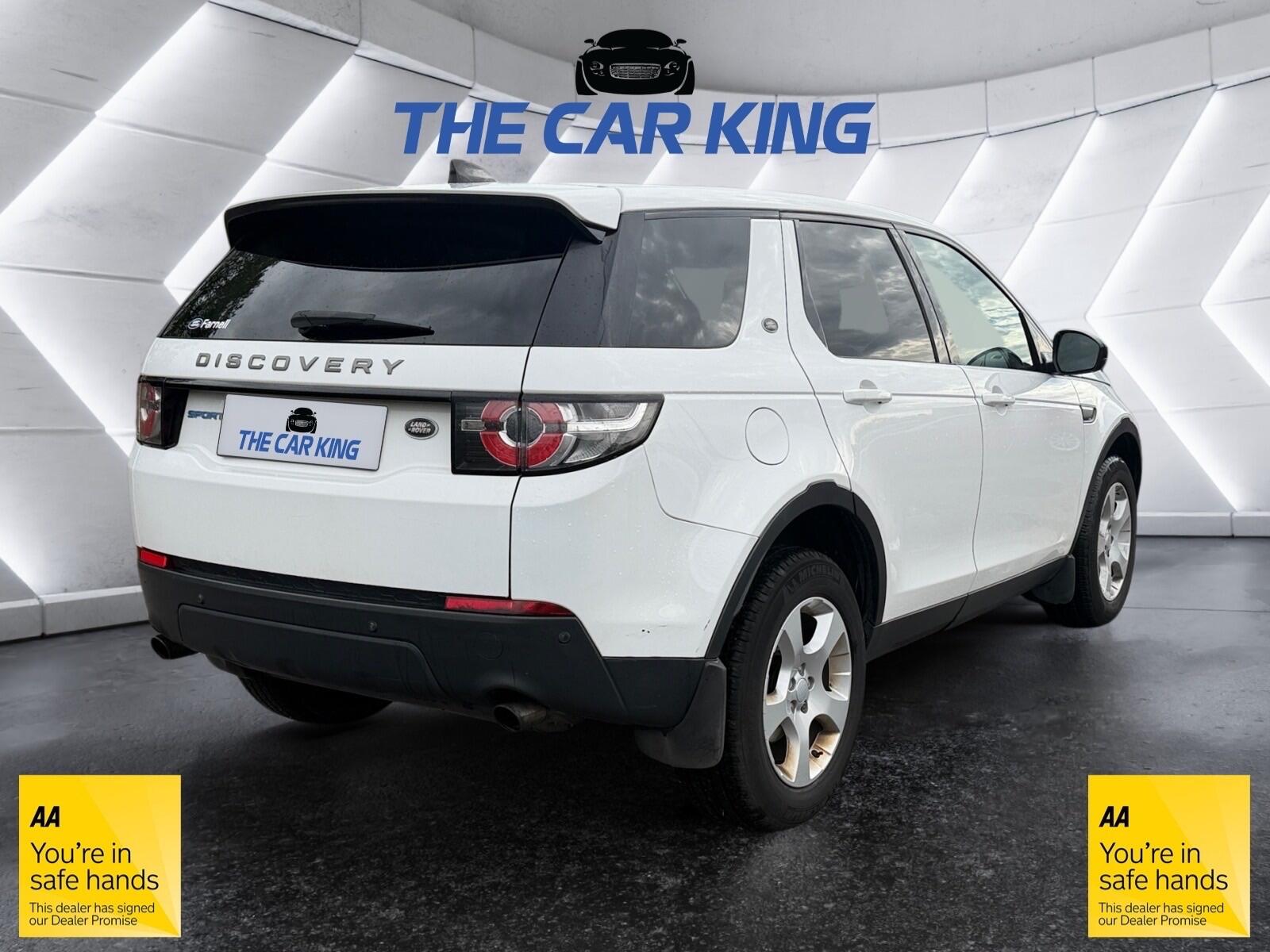 Land Rover Discovery Sport view 8
