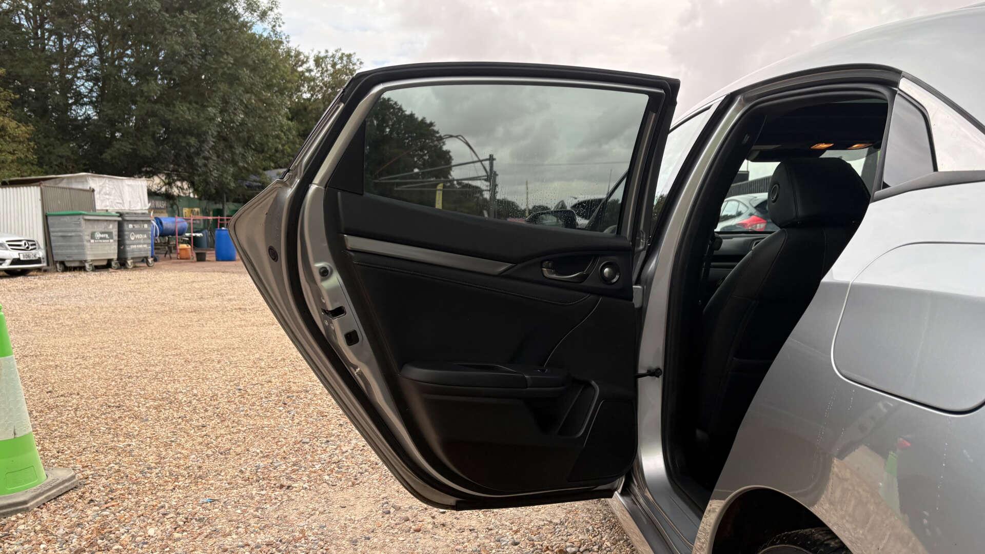 Honda Civic view 39