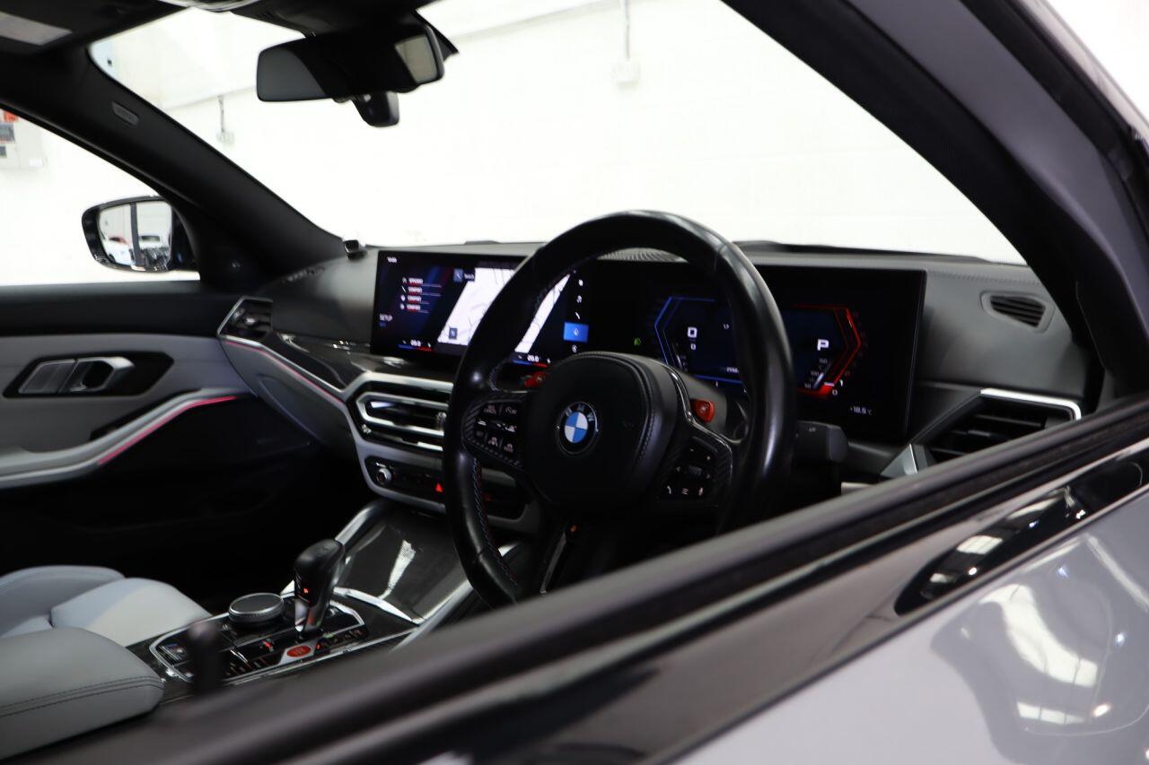 BMW M3 view 3