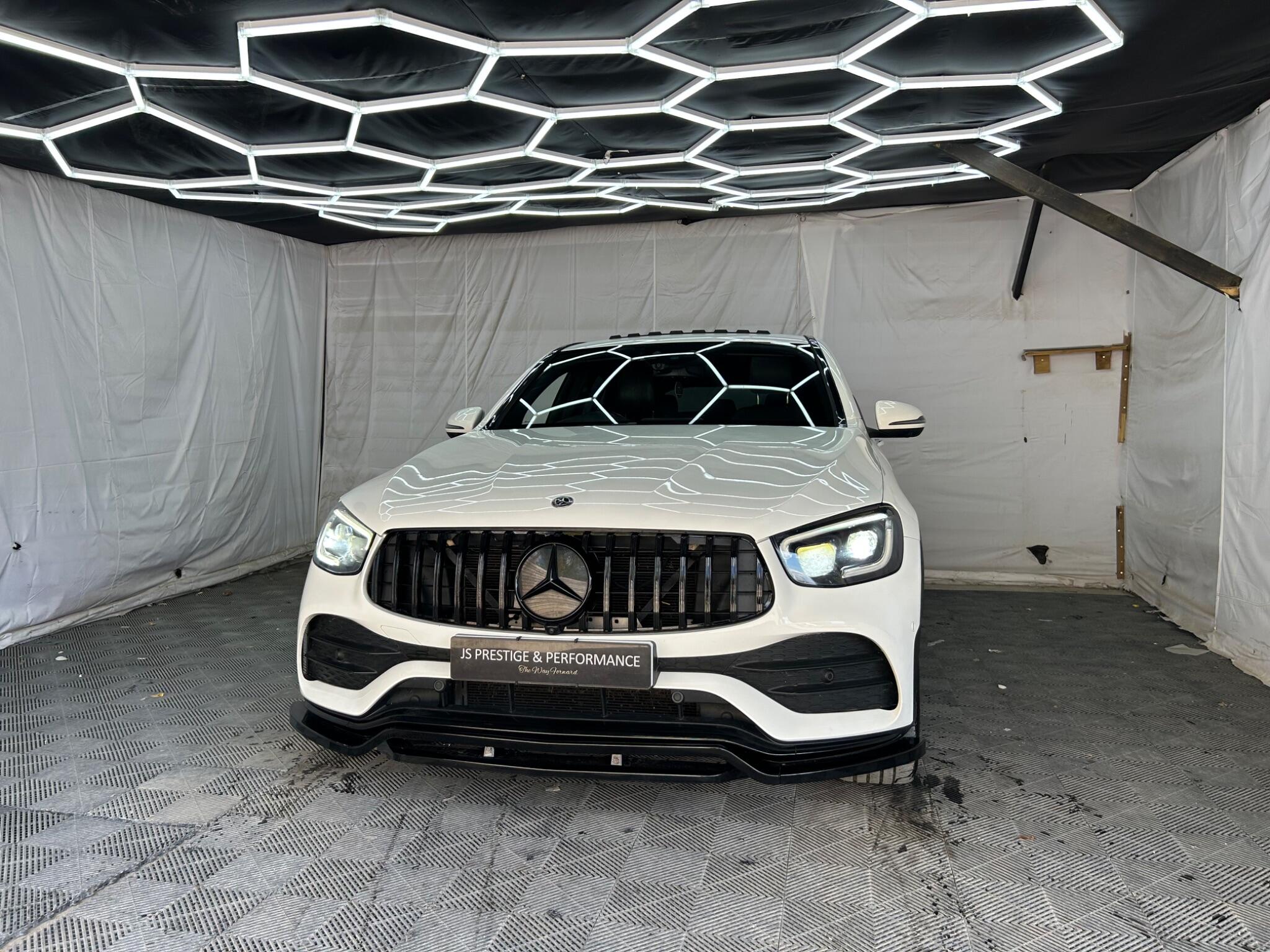 Mercedes-Benz GLC view 5