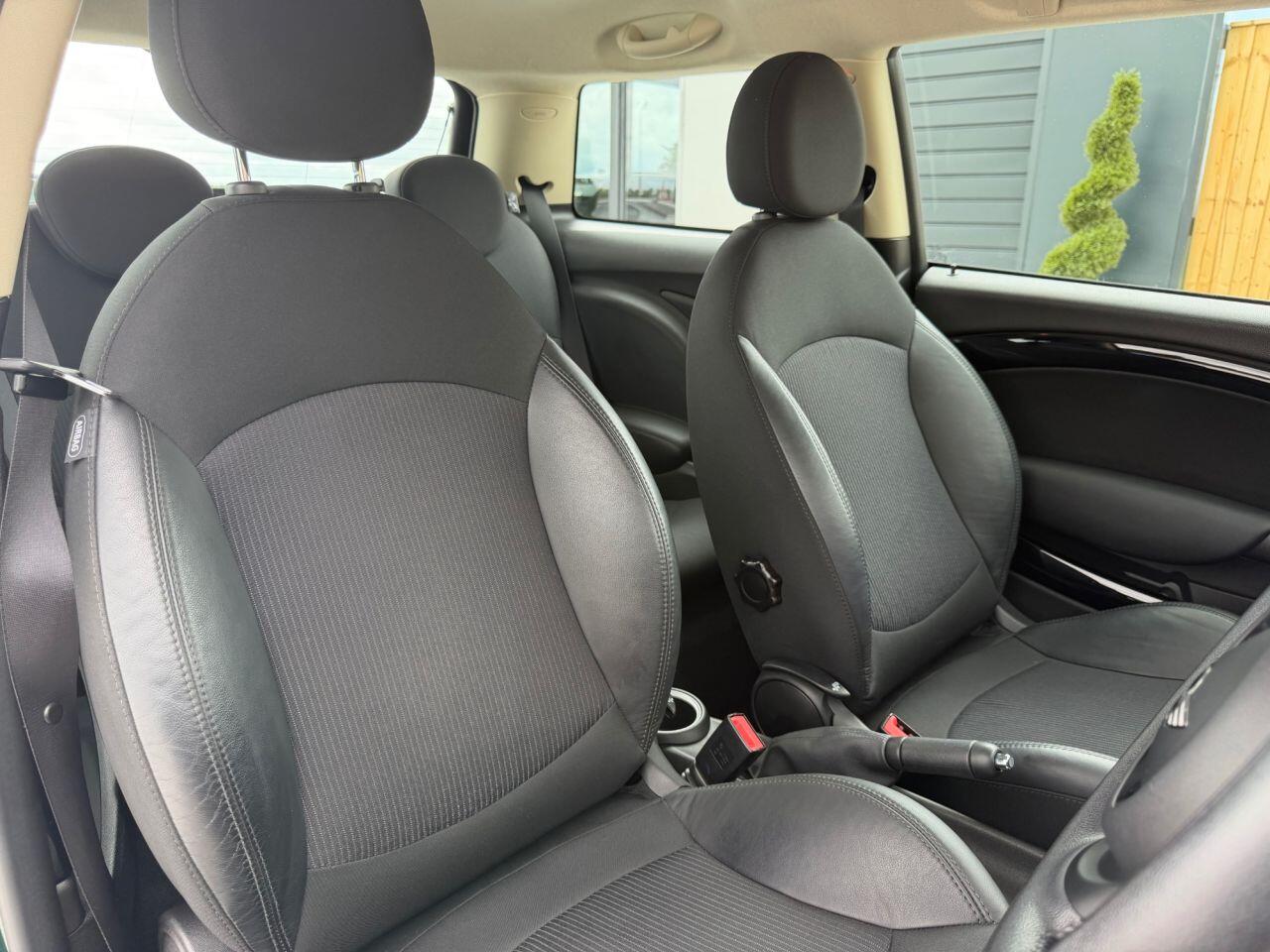Mini Hatch view 10