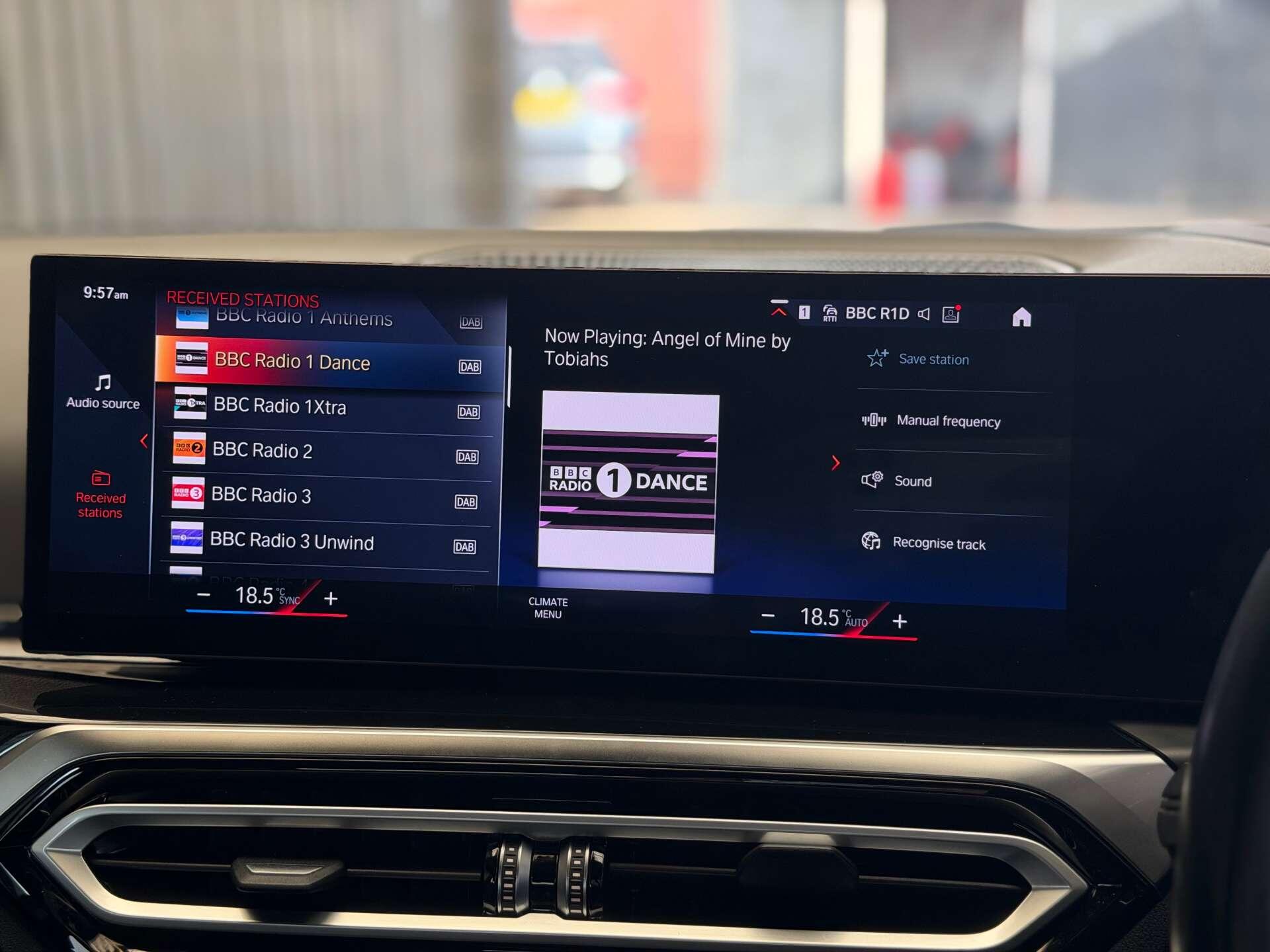 BMW 2 Series view 35