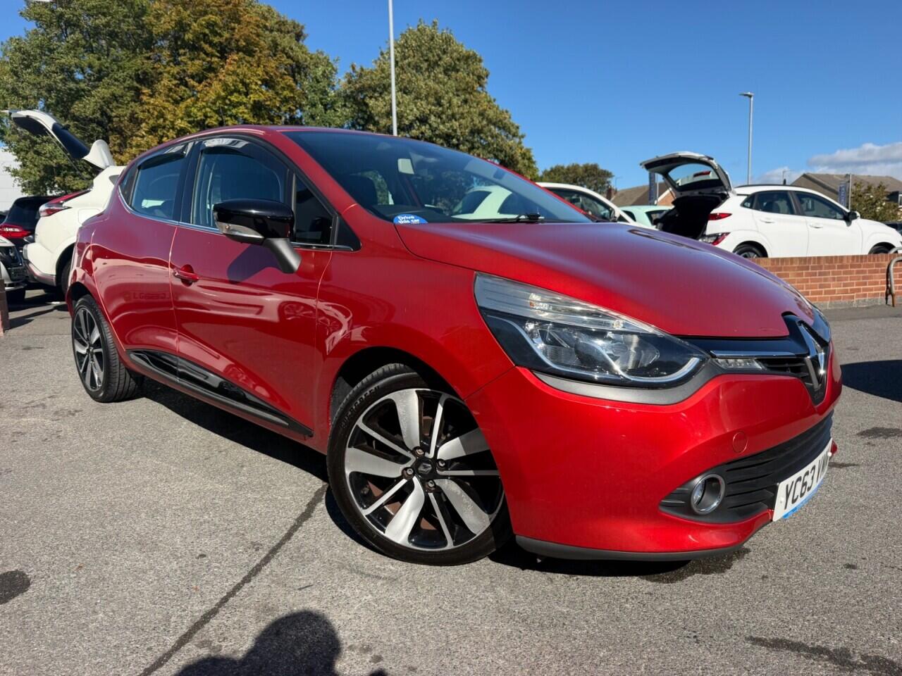Renault Clio view 11