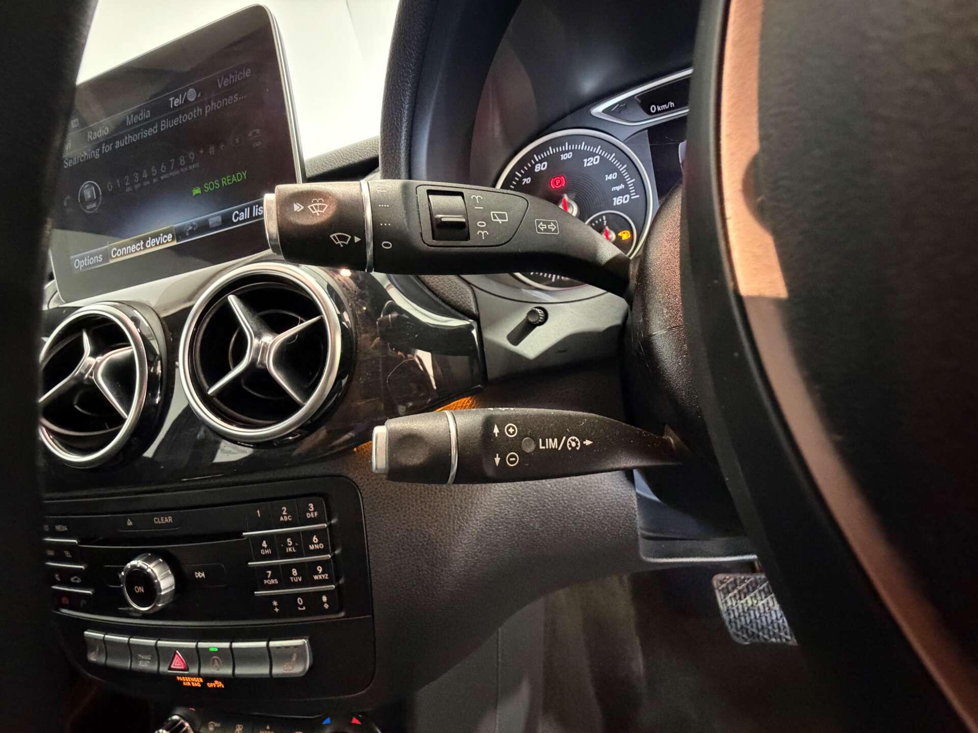 Mercedes-Benz B-Class view 32