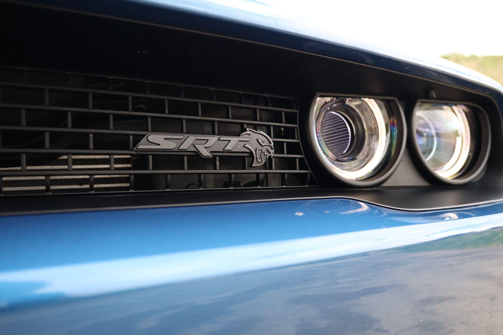 Dodge Challenger view 10