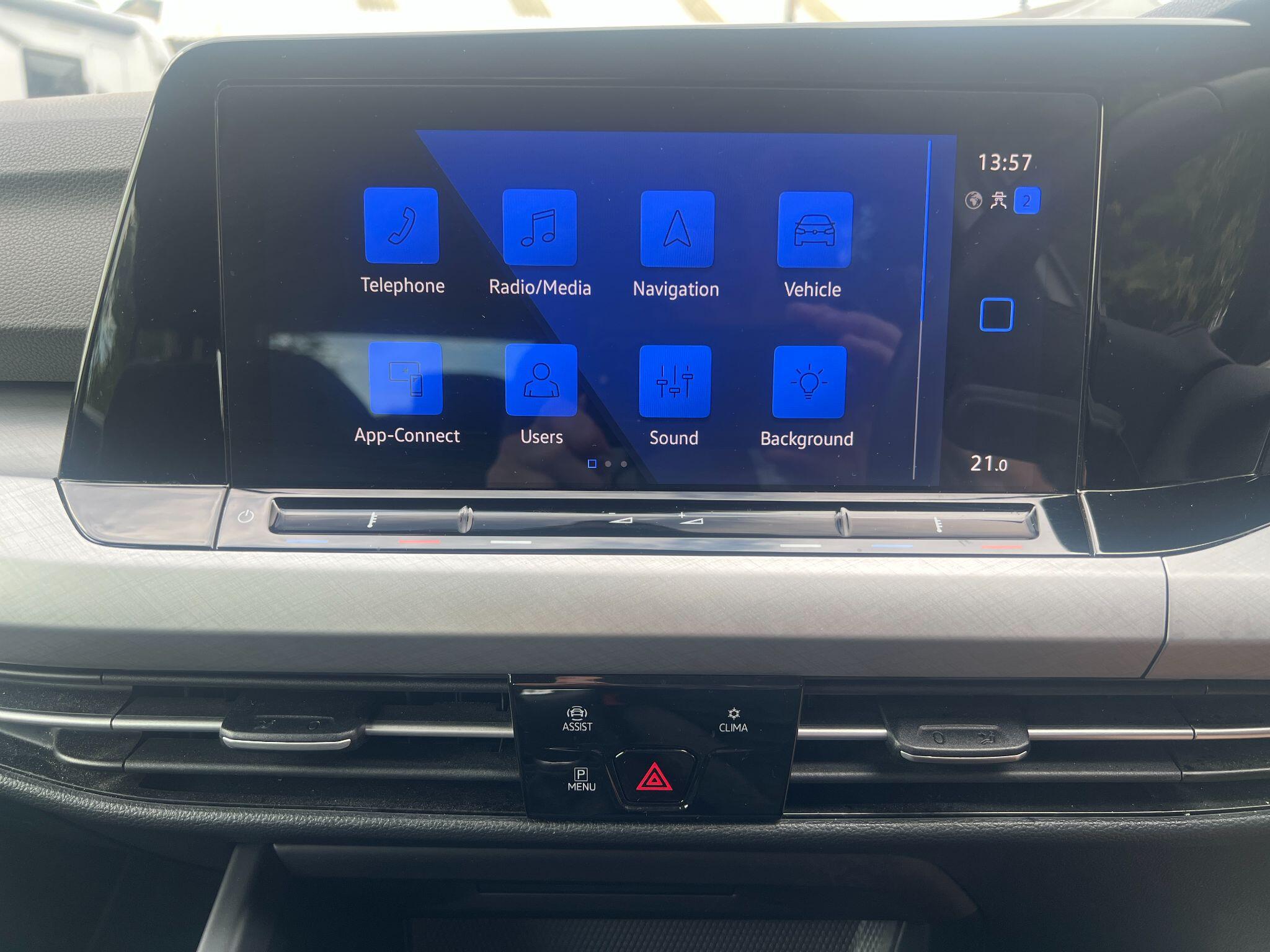 Volkswagen Golf view 28