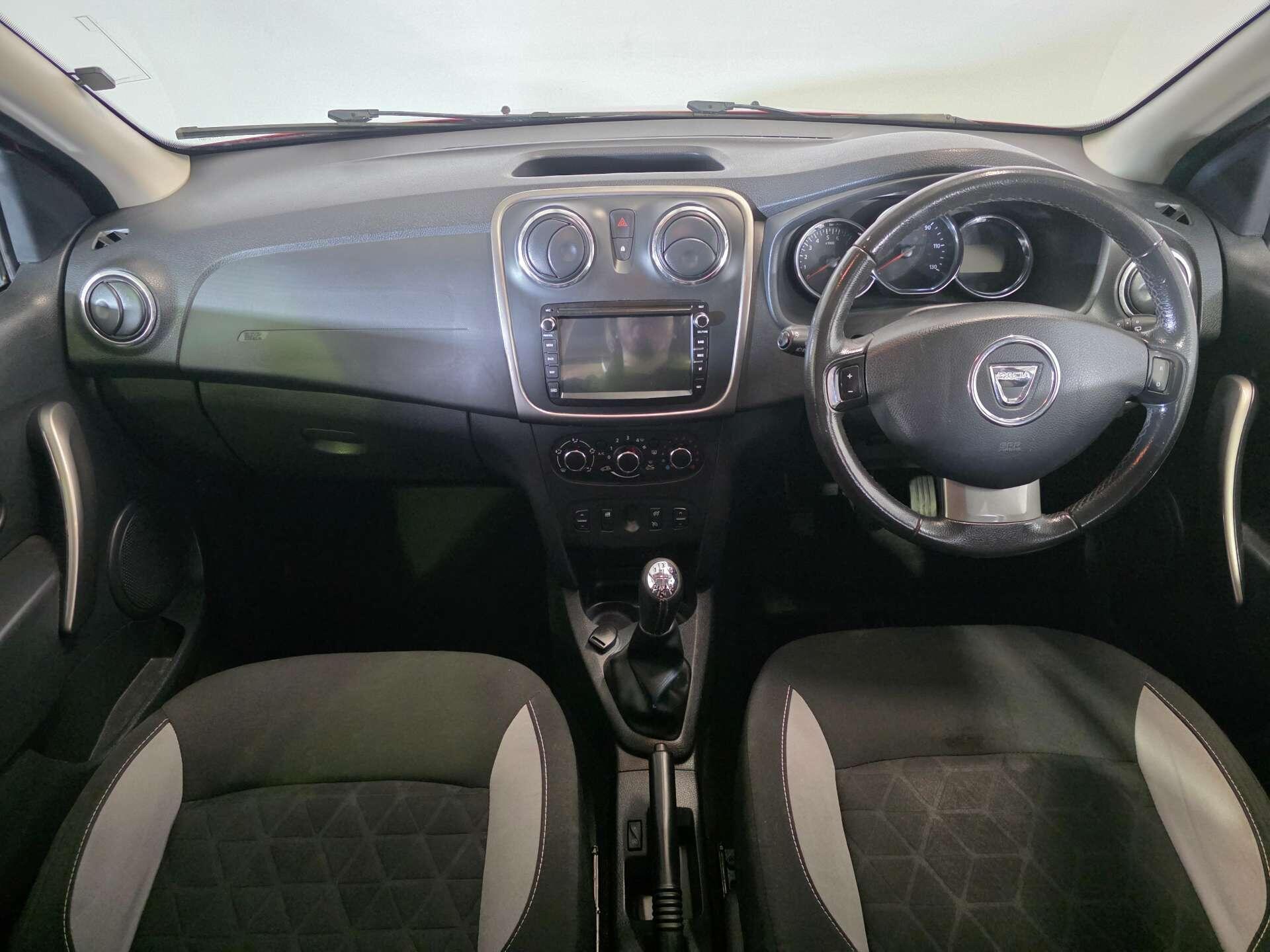 Dacia Sandero view 9