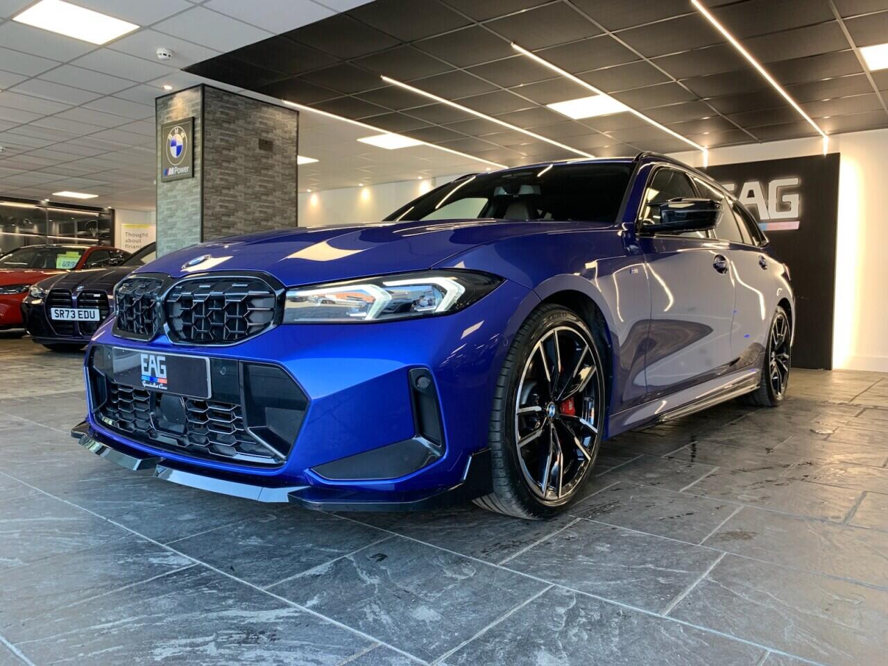 BMW 3 Series view 10