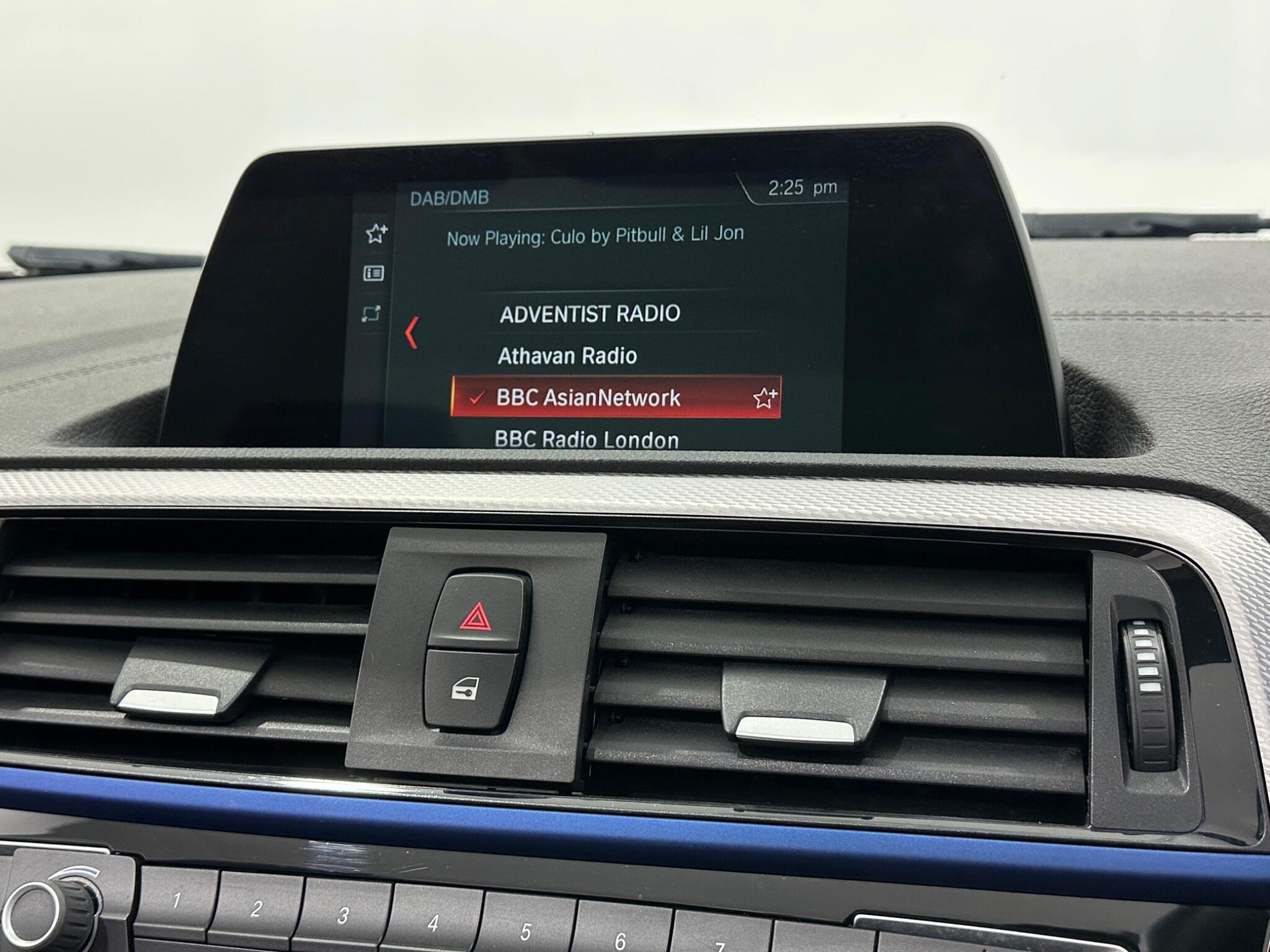 BMW 2 Series view 26