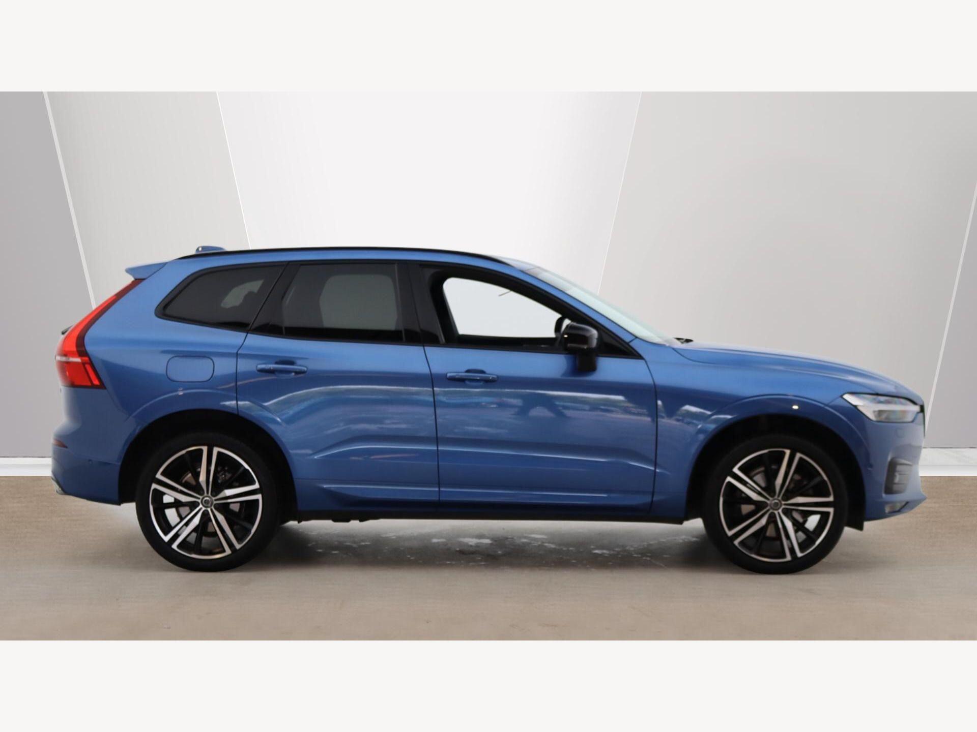 Volvo XC60 view 3