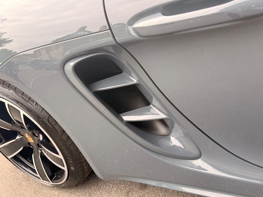 Porsche Boxster view 23