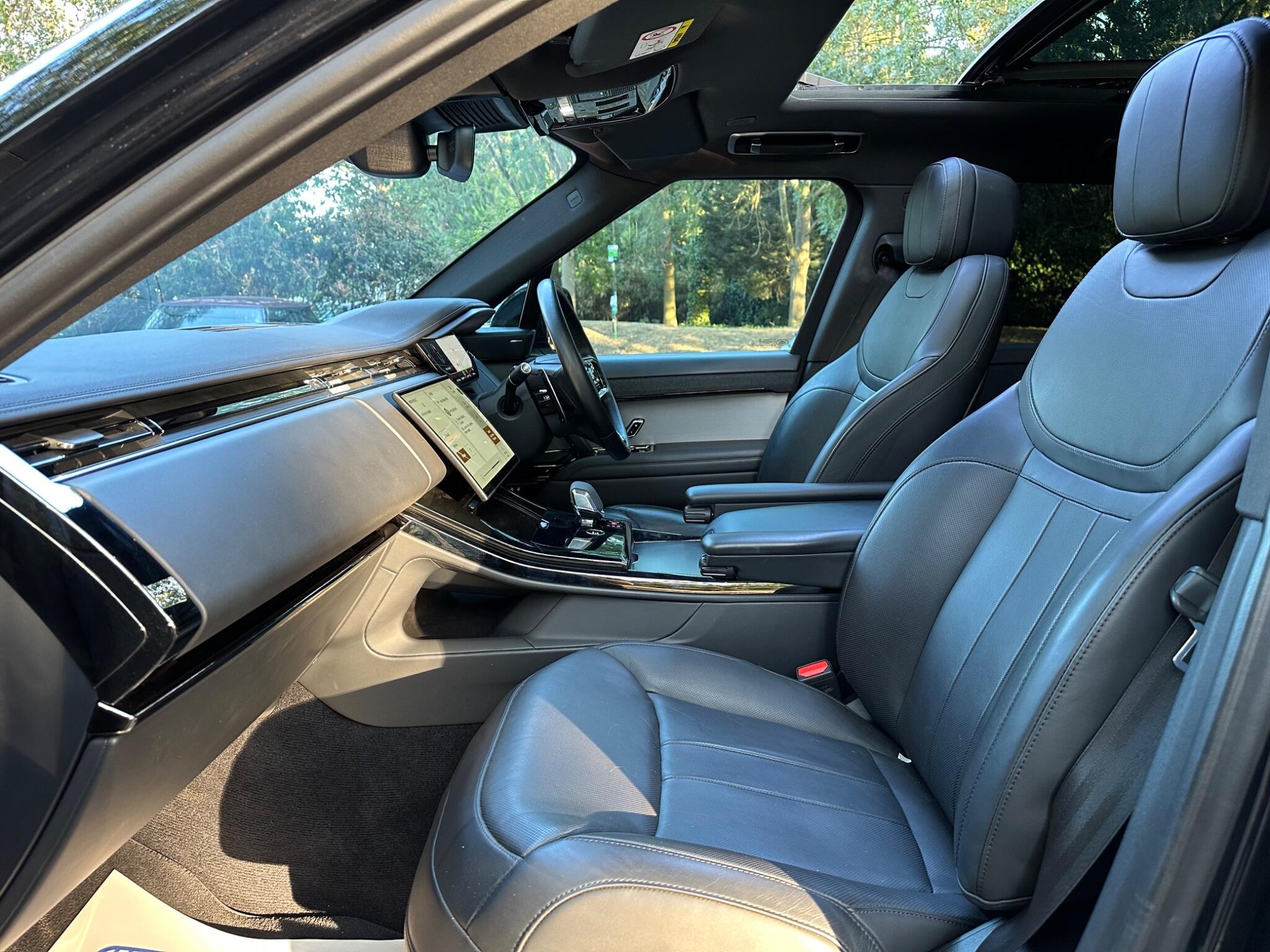 Land Rover Range Rover Sport view 15