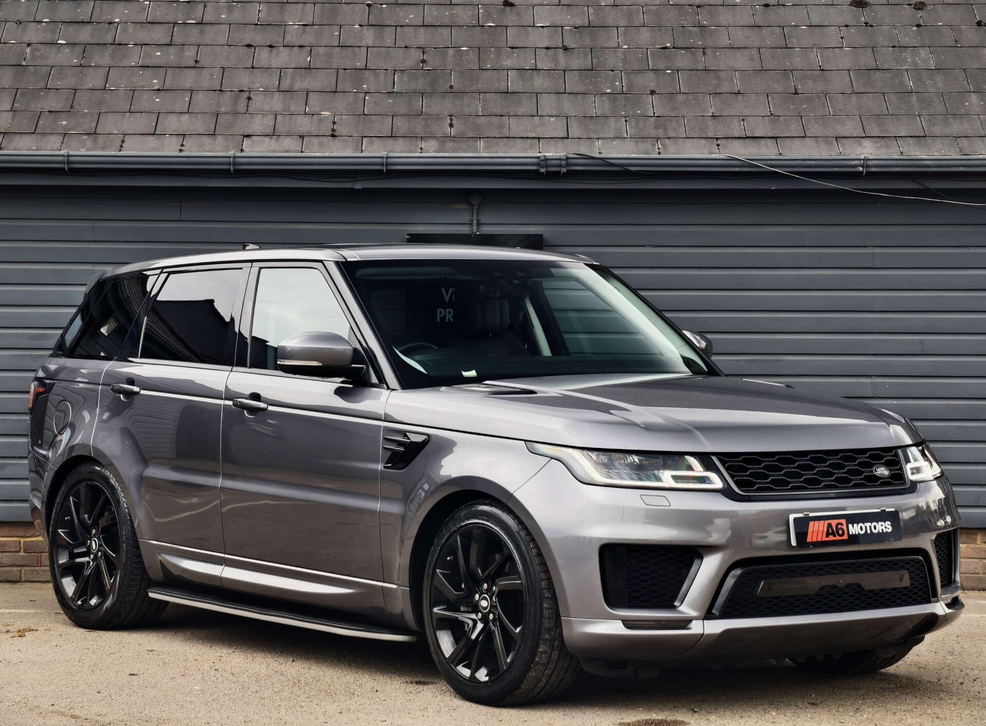 Land Rover Range Rover Sport view 4