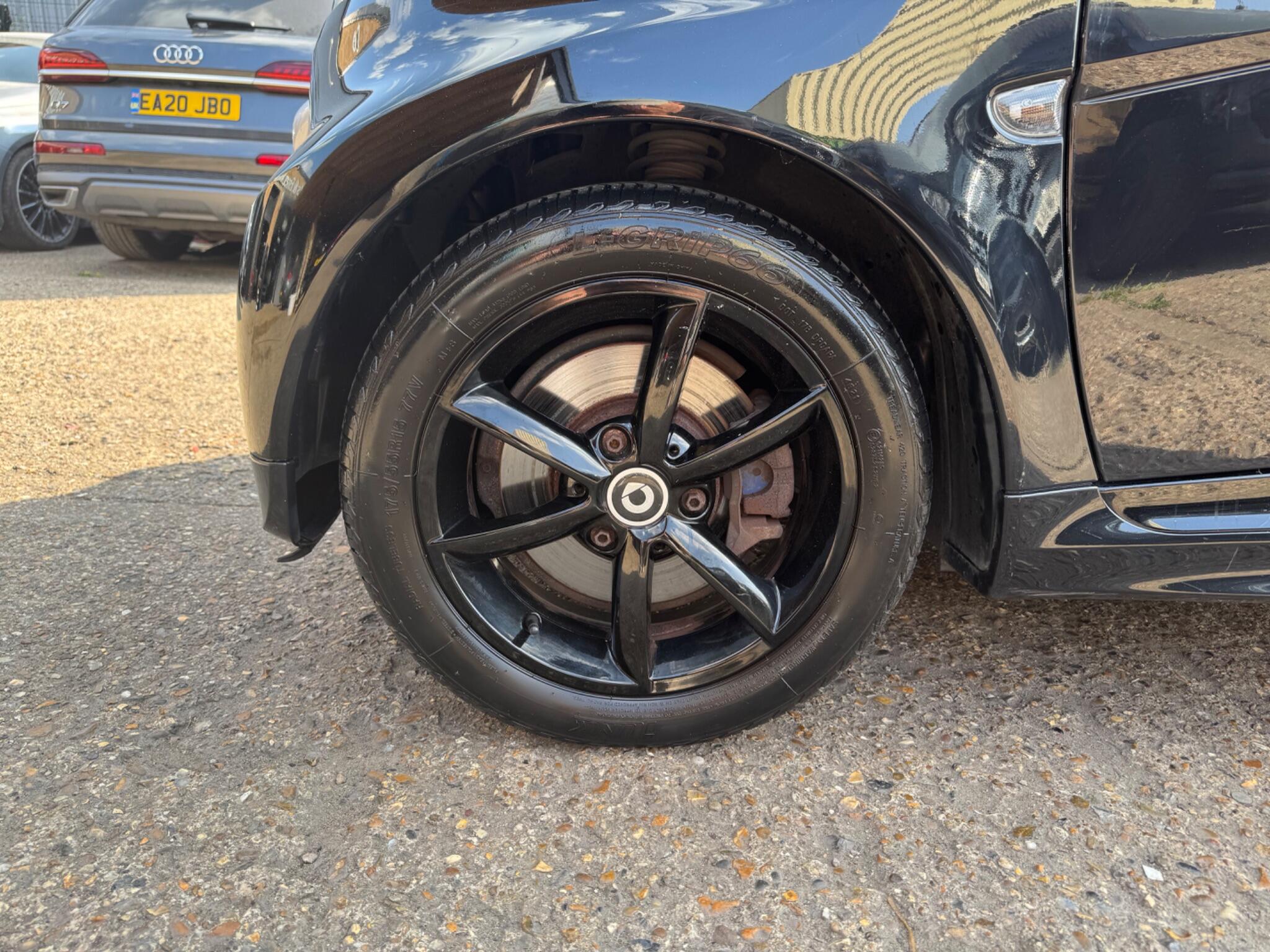 Smart Fortwo view 25