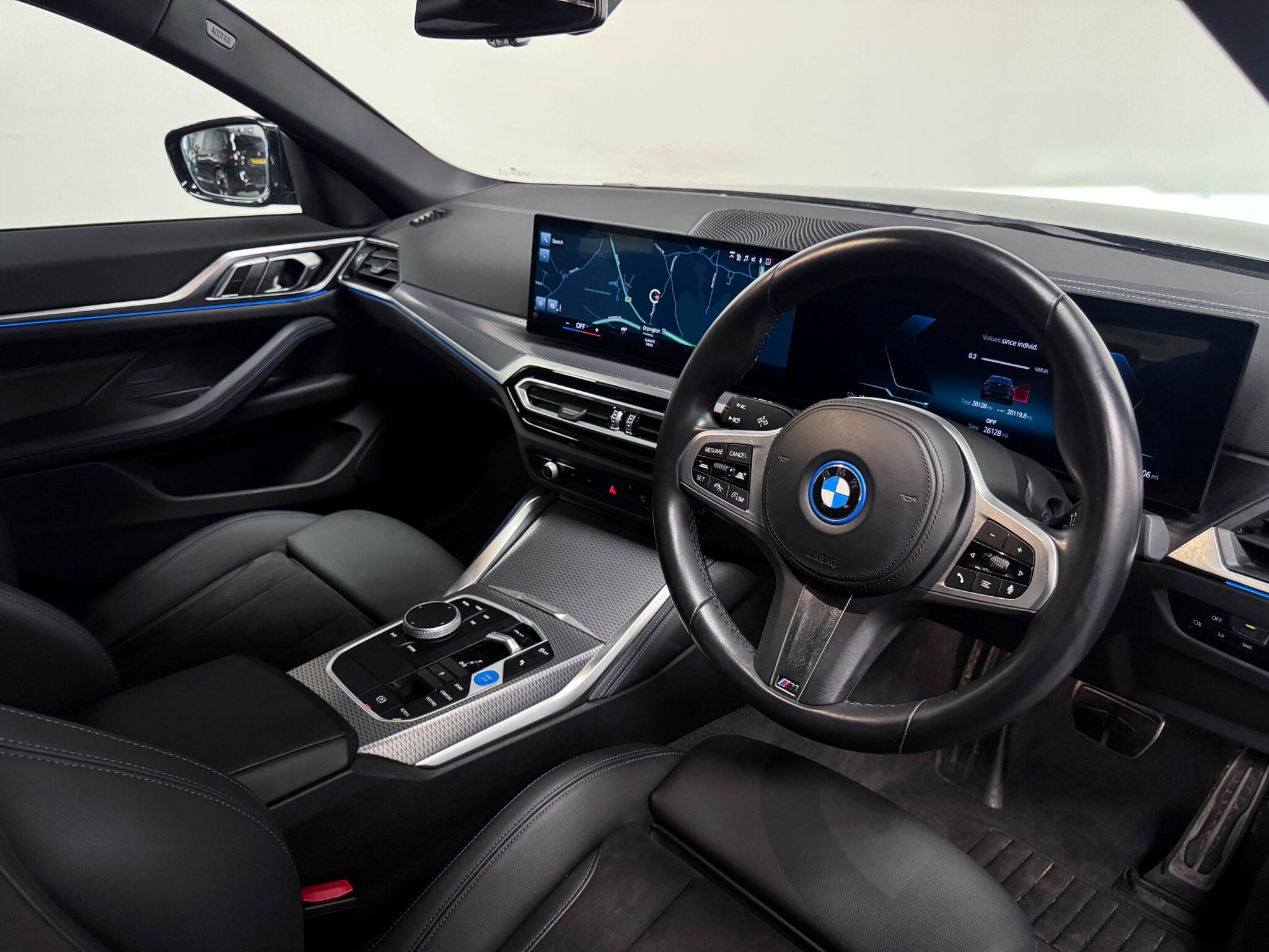 BMW I4 view 33