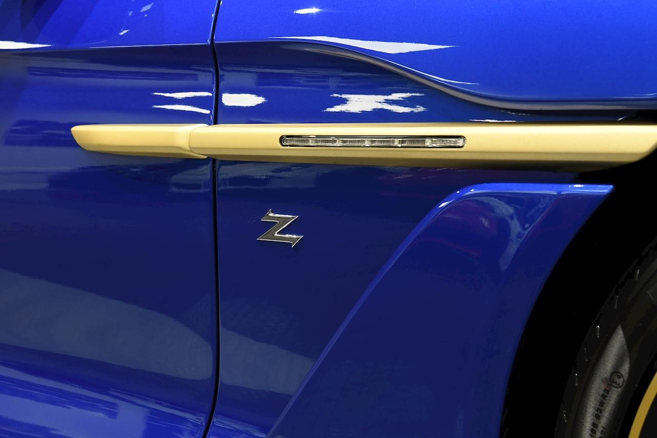 Aston Martin Vanquish view 42