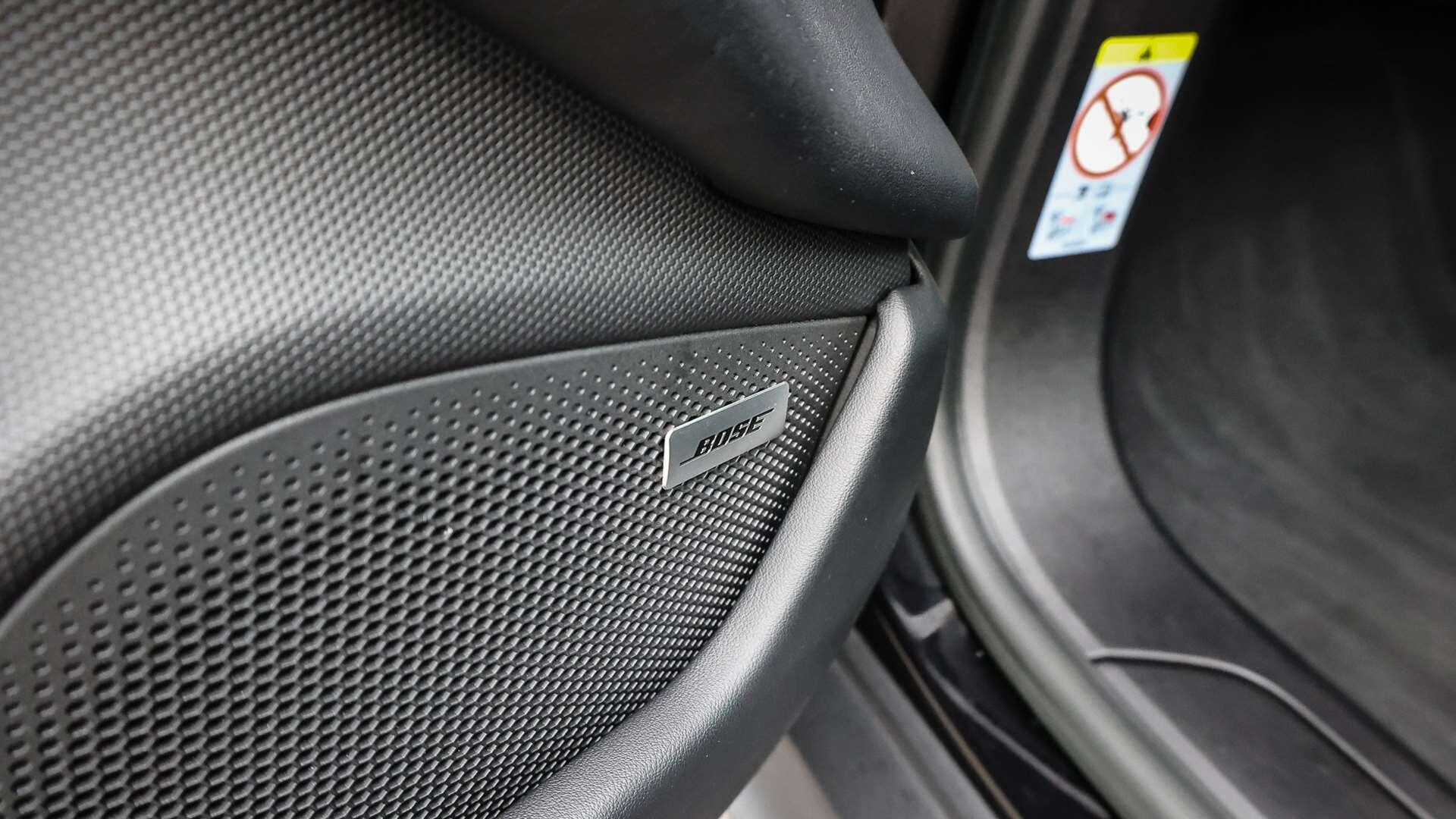 Porsche Taycan view 28