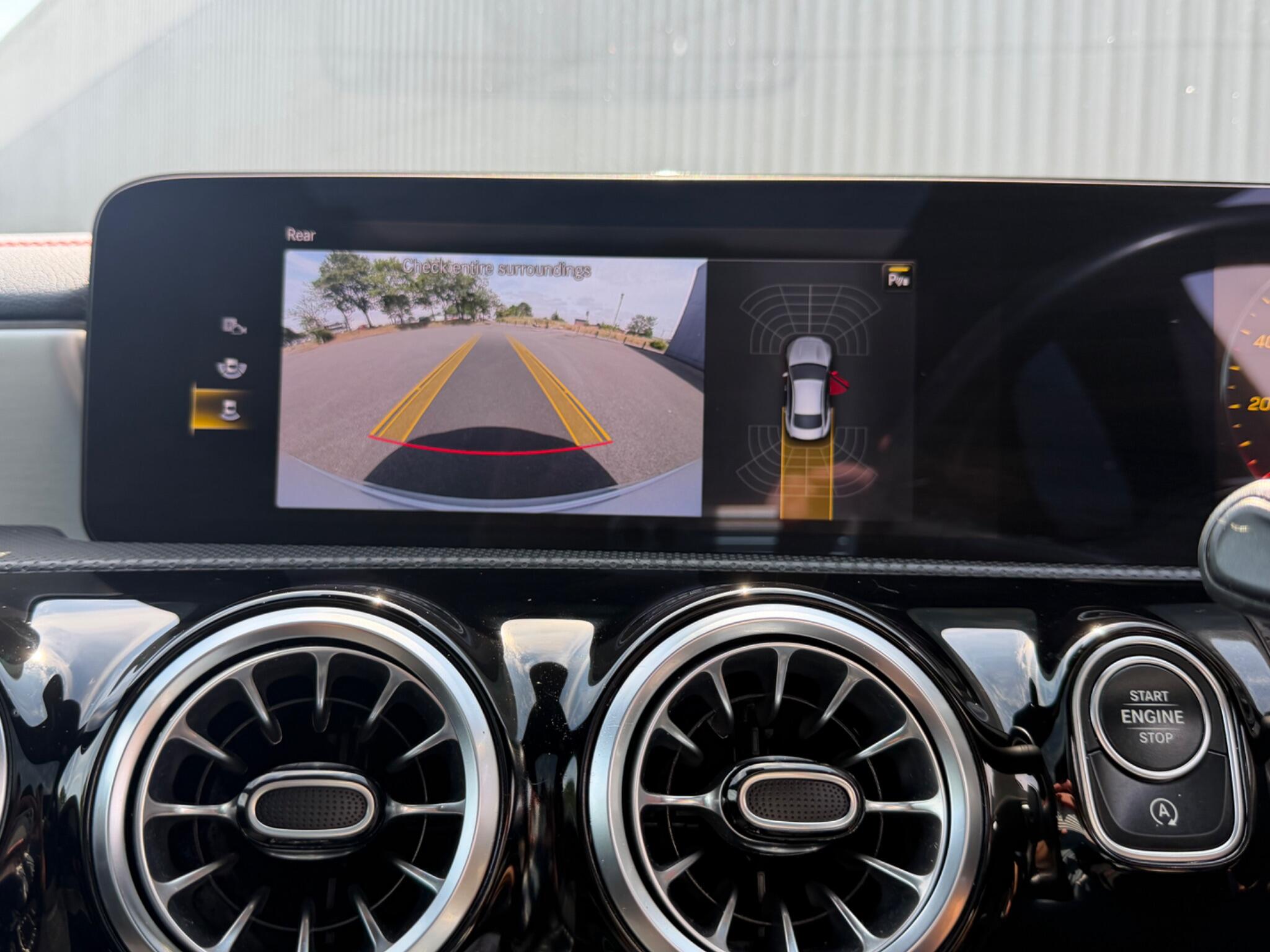 Mercedes-Benz Cla view 23