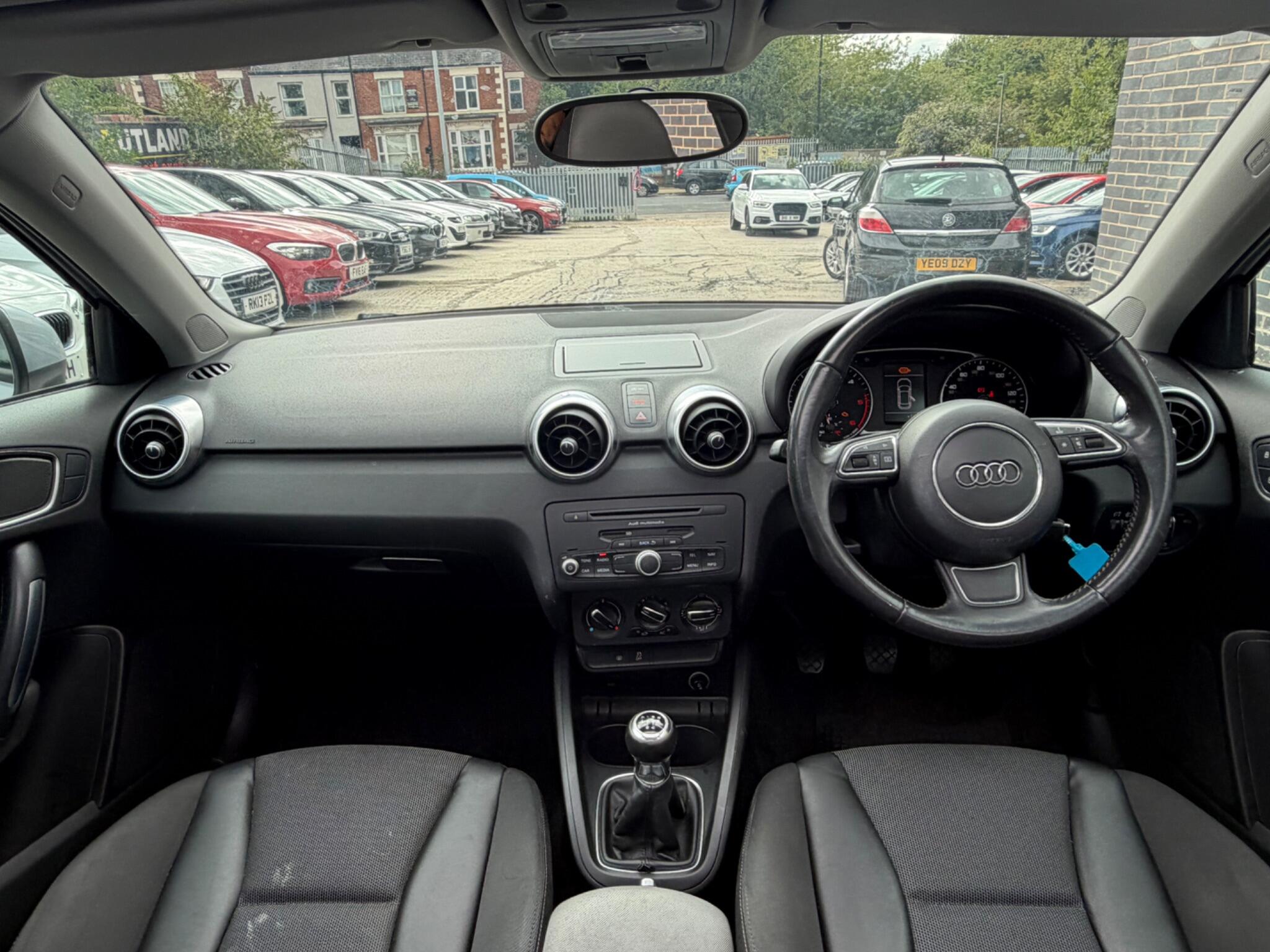 Audi A1 view 25