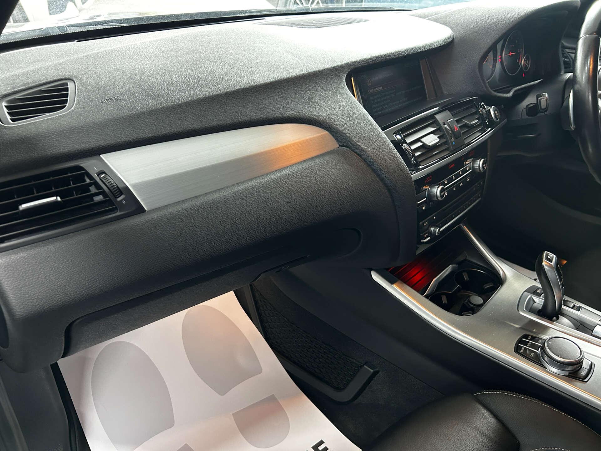 BMW X4 view 57