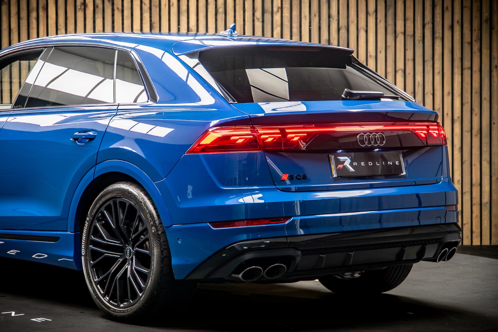 Audi SQ8 view 19