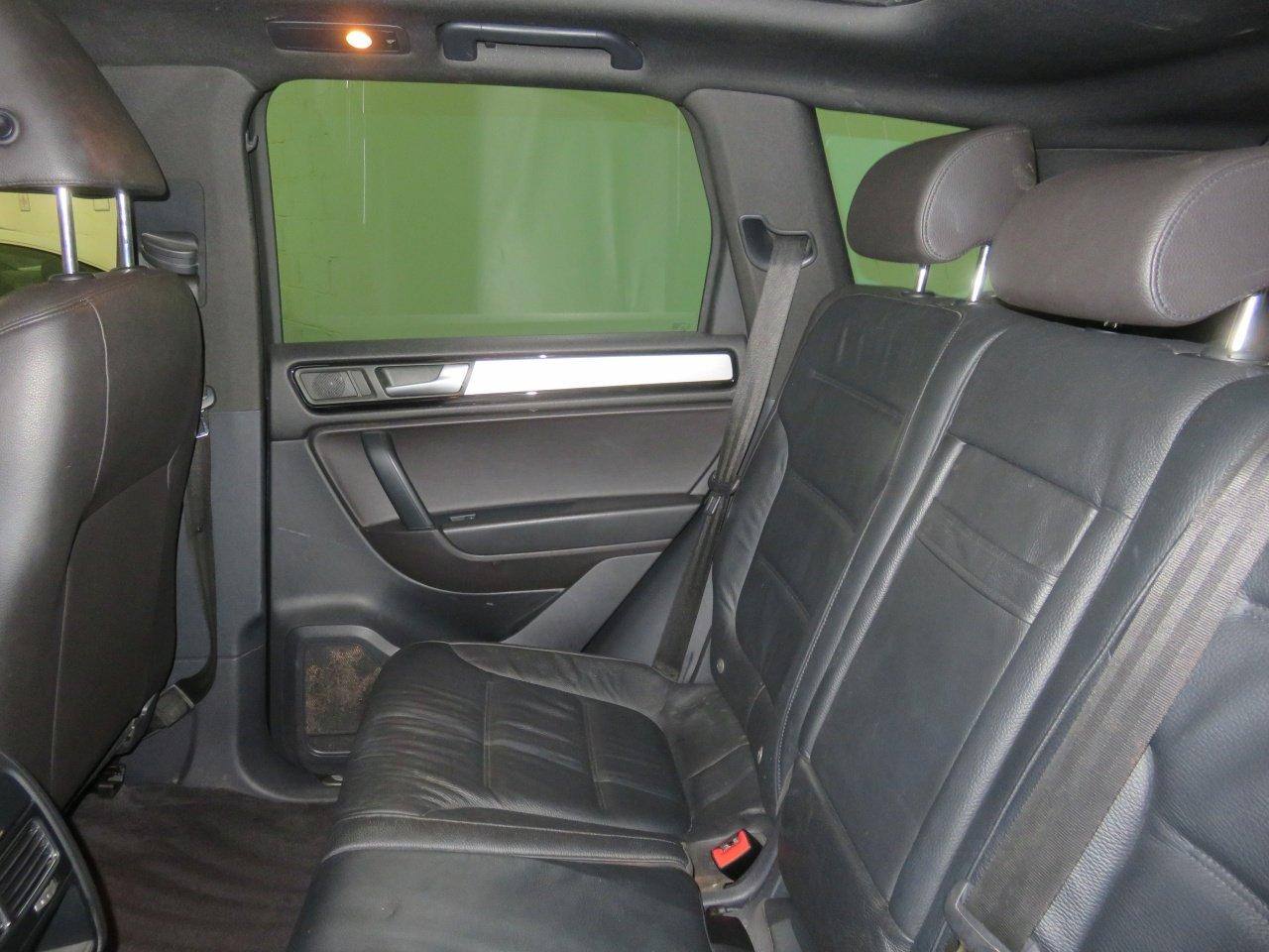 Volkswagen Touareg view 57
